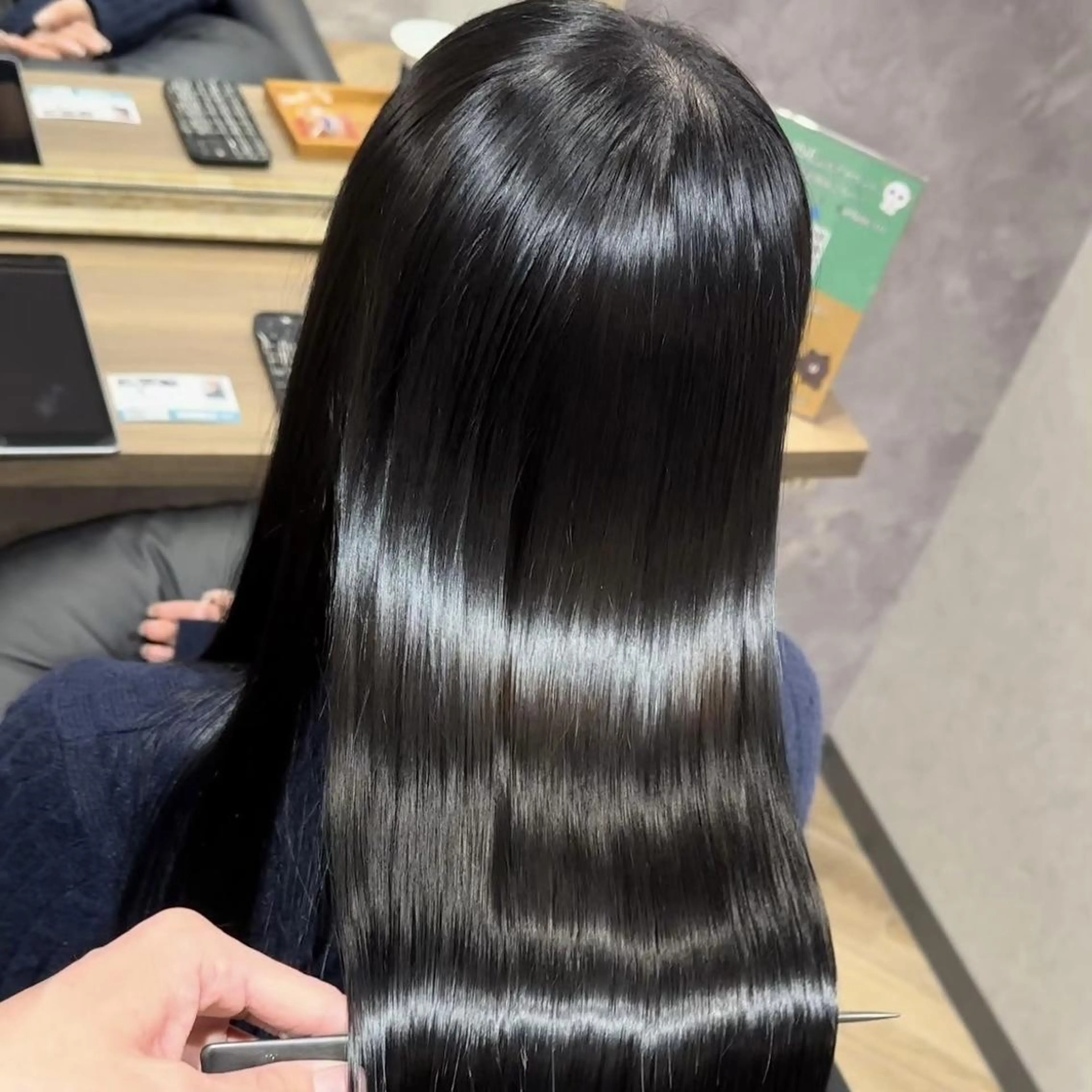 【地毛風ストレート！】似合わせカット＋縮毛矯正の写真