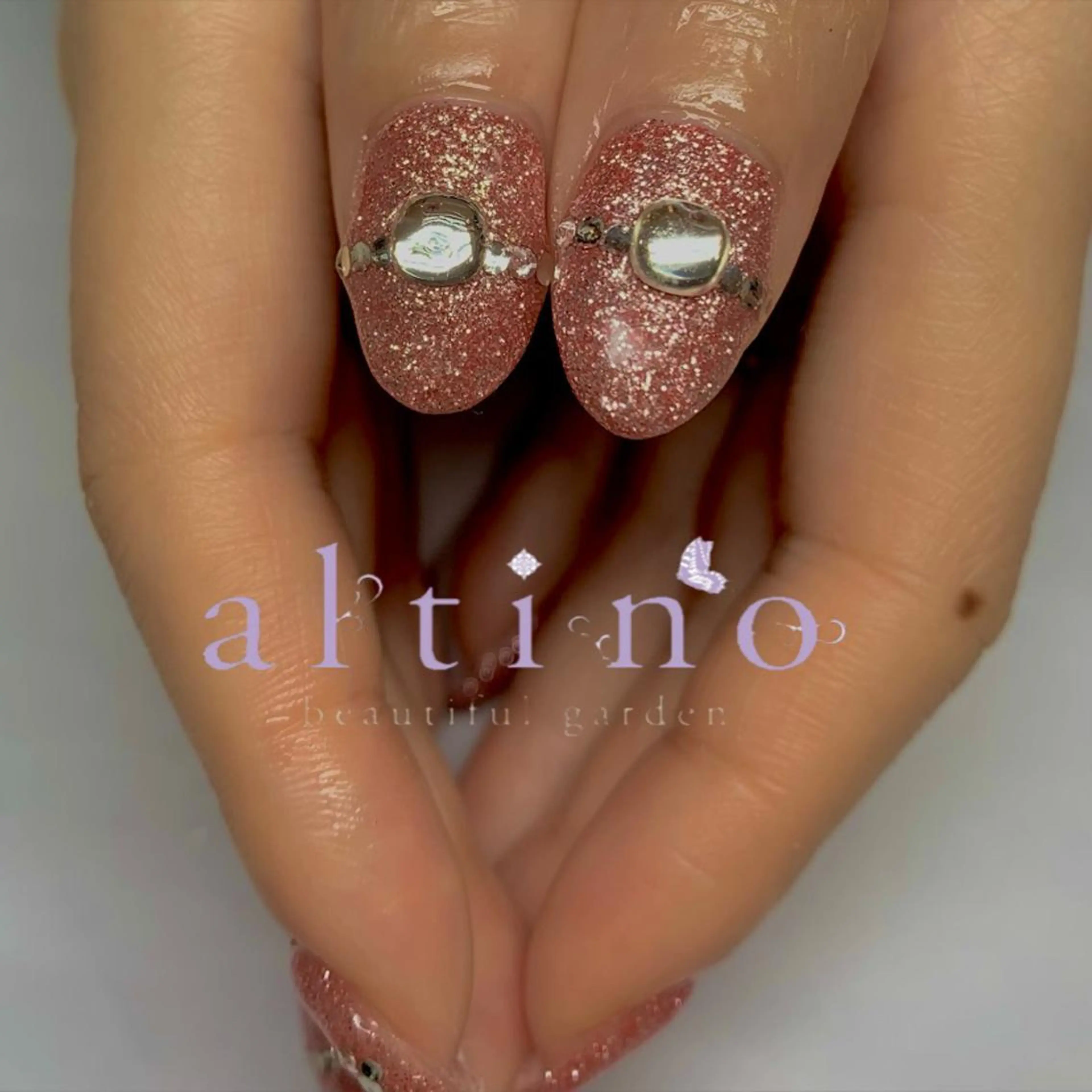 ネイル nail atelier  new moon所属・森 貴子のネイルデザイン