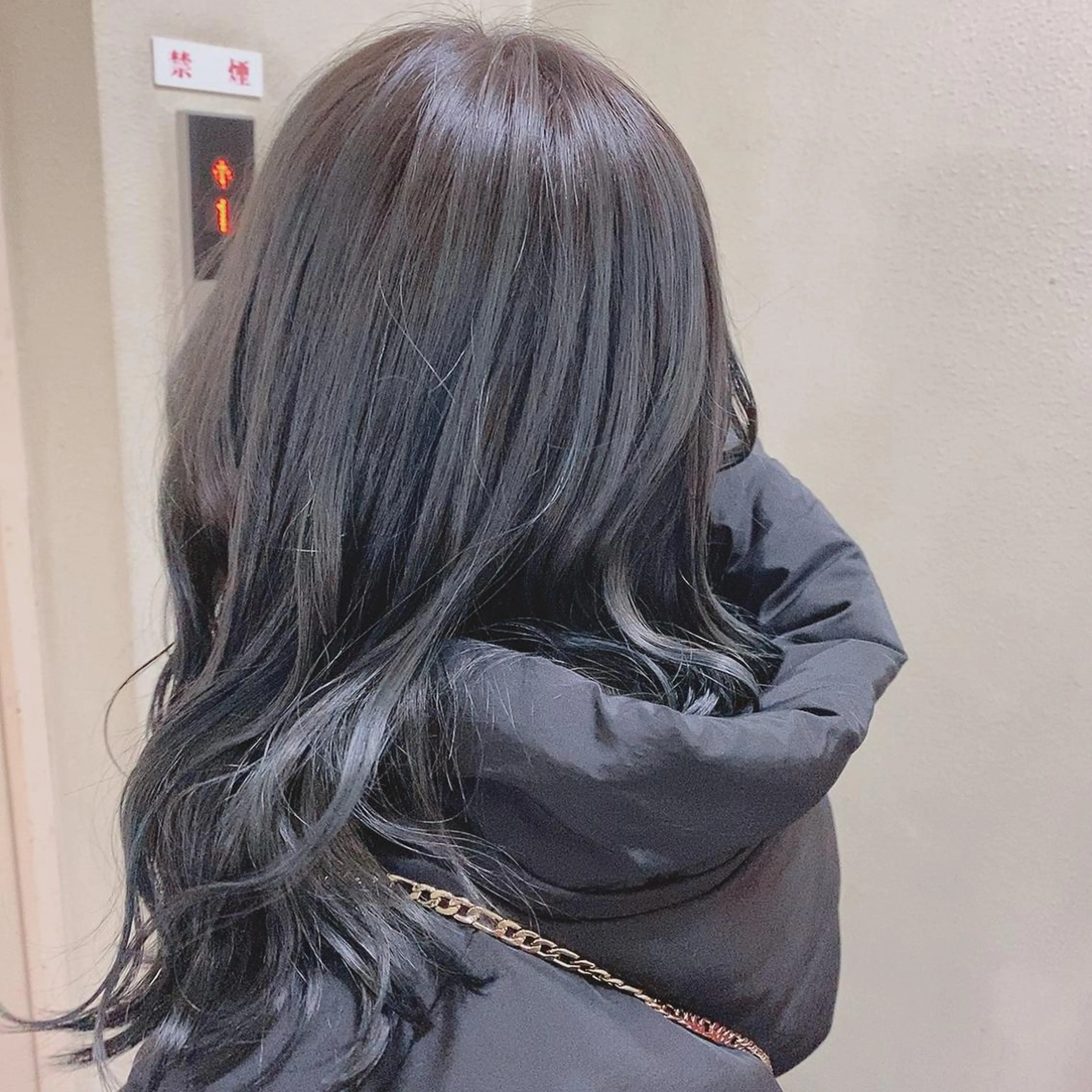 セミロング カラー ヘアカラー トリートメント きよはらちさき🍑 柔らかカラー🌱🫧のヘアスタイル