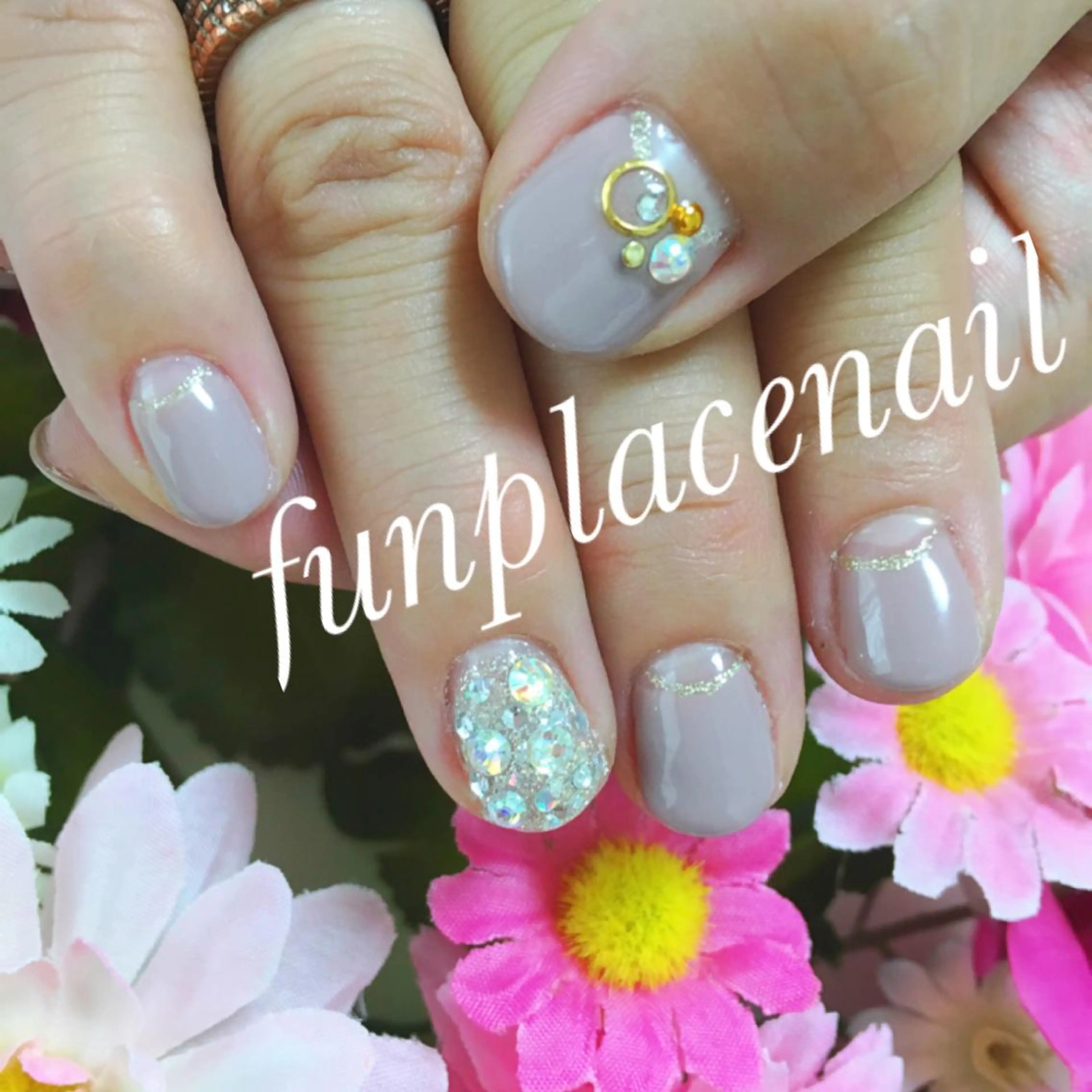 ショート ミディアム セミロング ロング カラー パーマ ヘアアレンジ メンズ キッズ ネイル まつエク nail salon&school felice所属・フェリーチェ瑞江店 新山のネイルデザイン