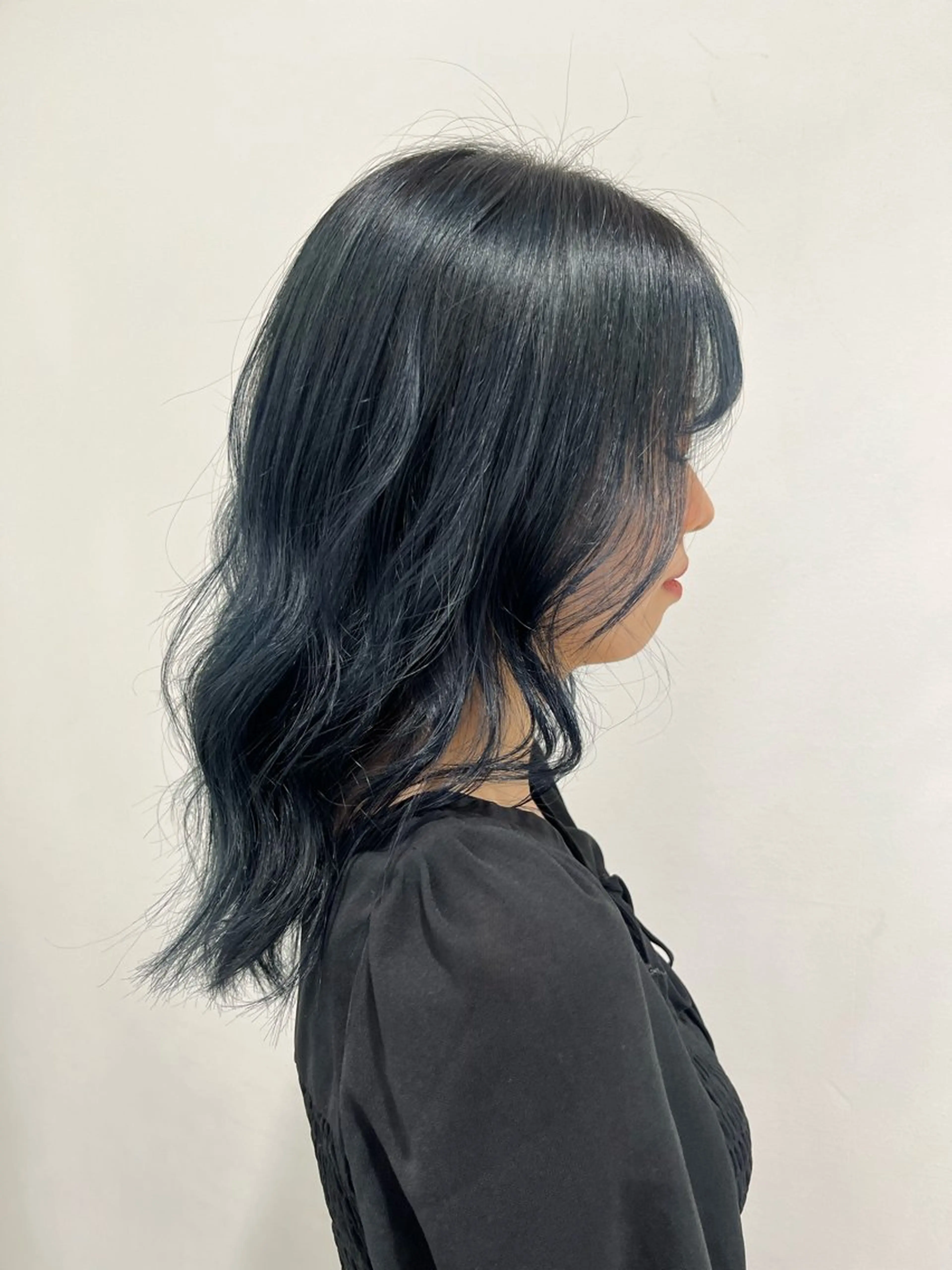 セミロング カット ヘアカラー トリートメント 🔆艶髪トレンドヘア YUZU🪸のヘアスタイル