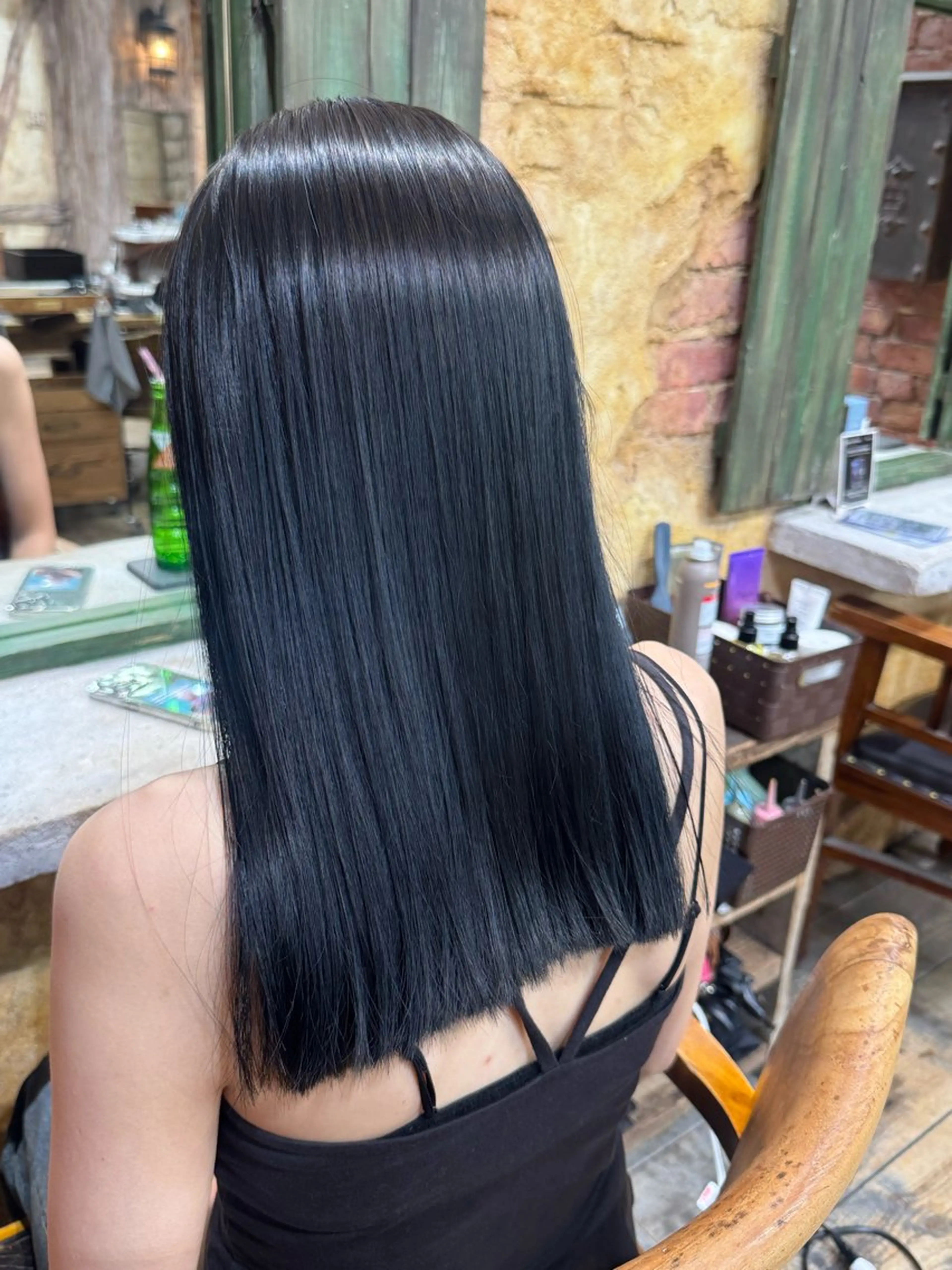 ロング カラー 黒髪 ブルーカラー ブルーブラック 髪質改善 トリートメント ヘアカラー トリートメント 髪質改善カラー /NAYUのヘアスタイル
