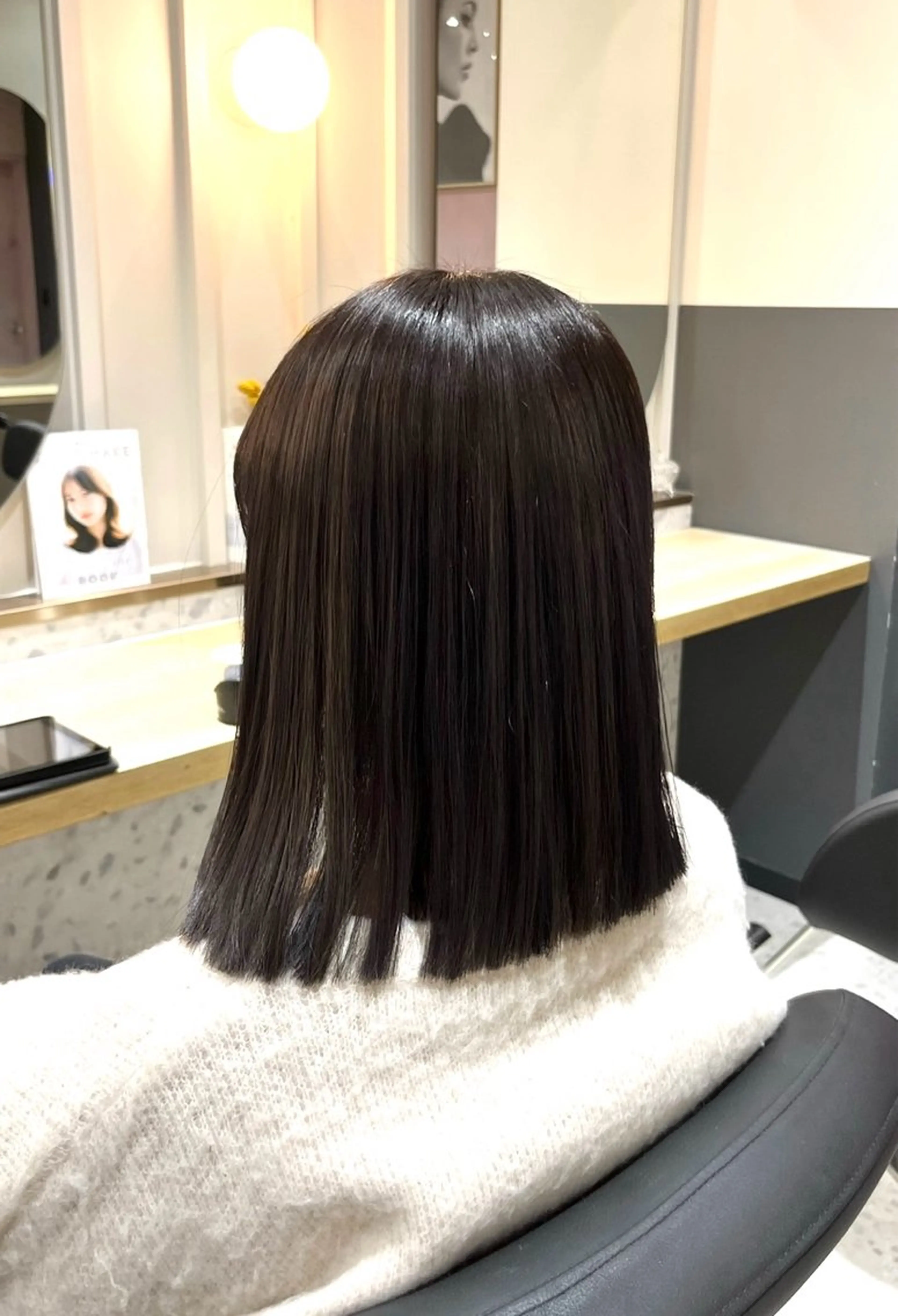 ミディアム カラー 艶髪𝙝𝙖𝙞𝙧 🫧𝙞𝙢𝙖𝙞のヘアスタイル