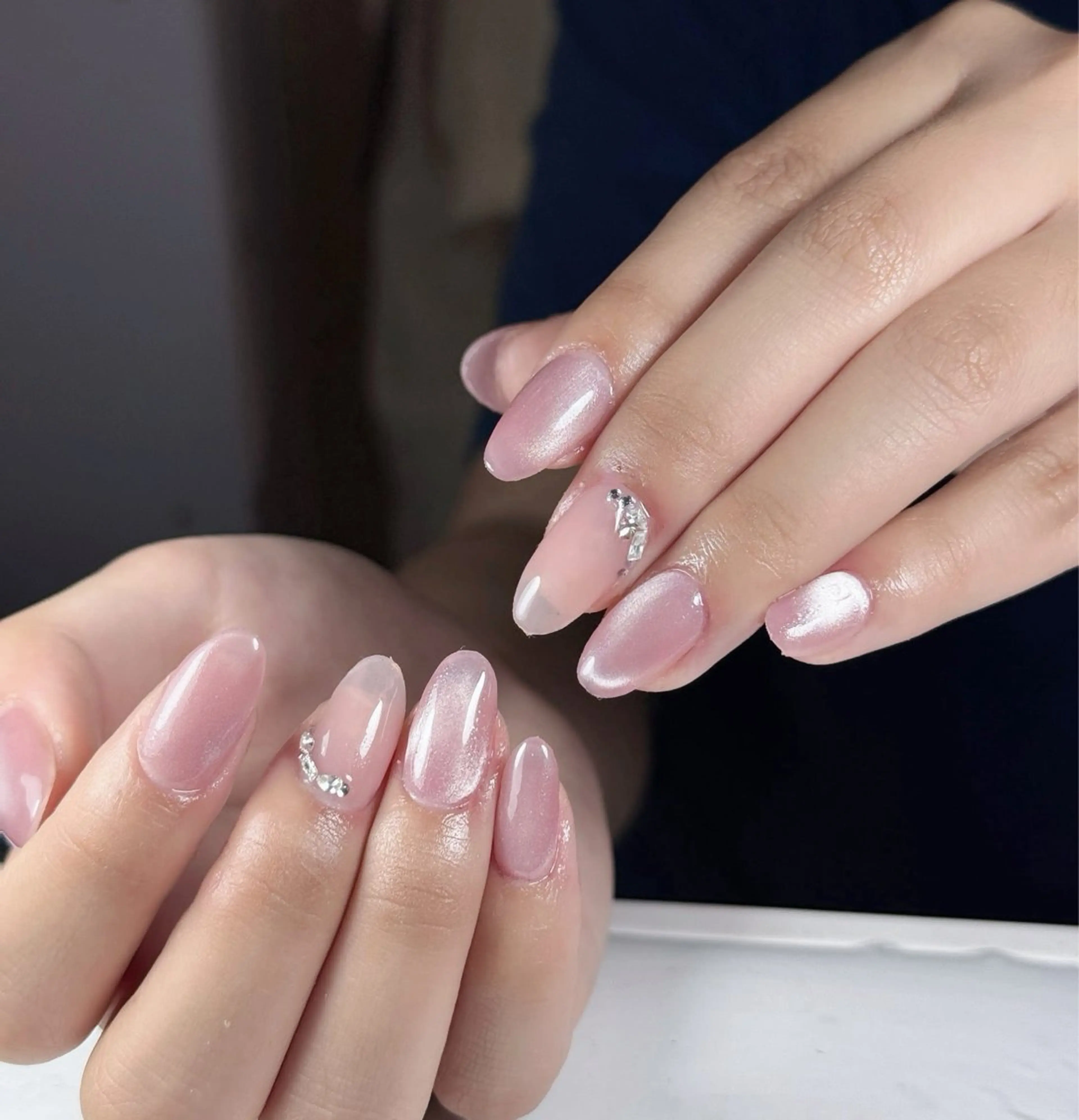 ネイル 長さ出し フレンチネイル ジェルネイル ガラスフレンチ 韓国ネイル ハンドネイル Minette nail所属・Minette nailHuongのネイルデザイン