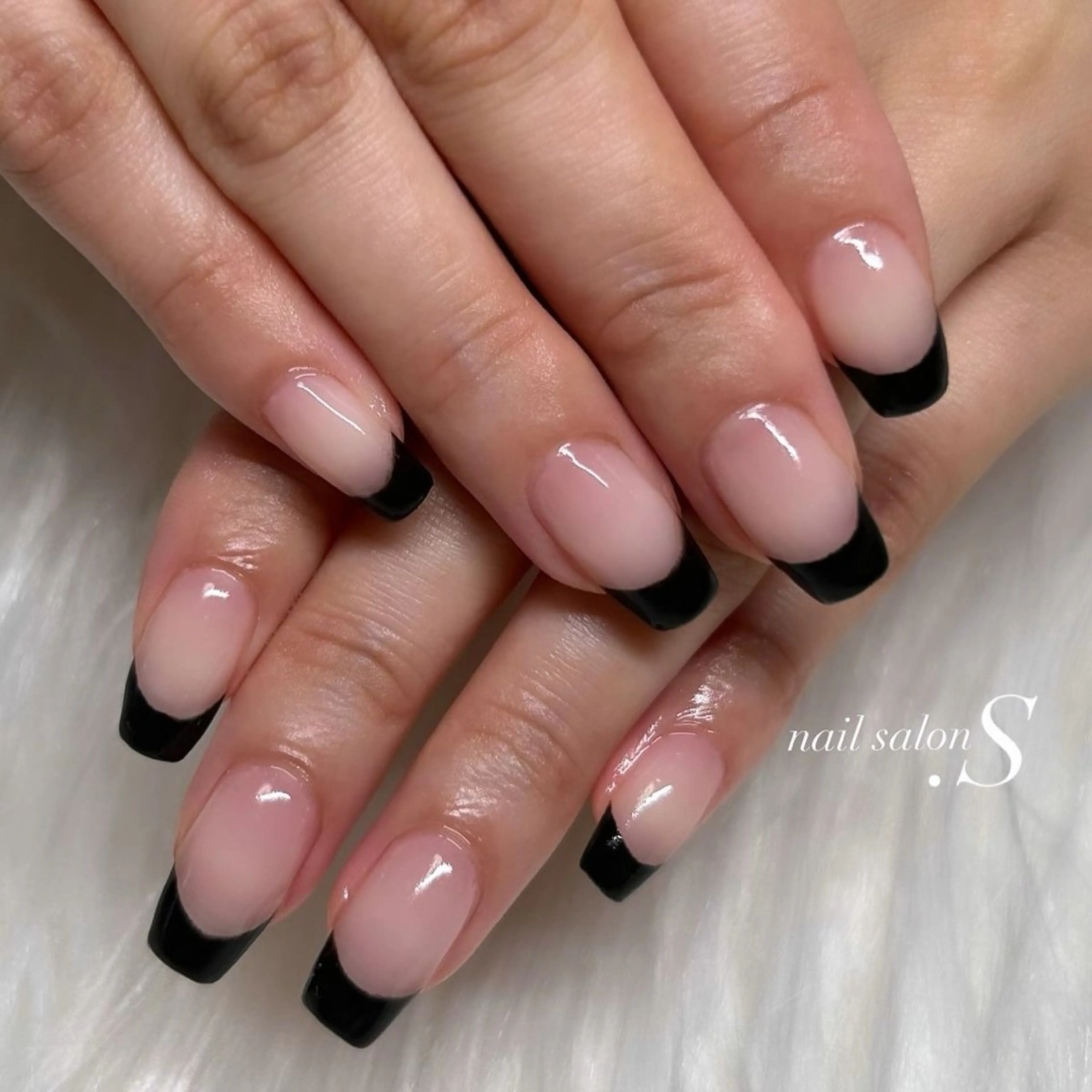 ネイル BEAUTY LINE湘南台所属・菊池 美鈴のネイルデザイン