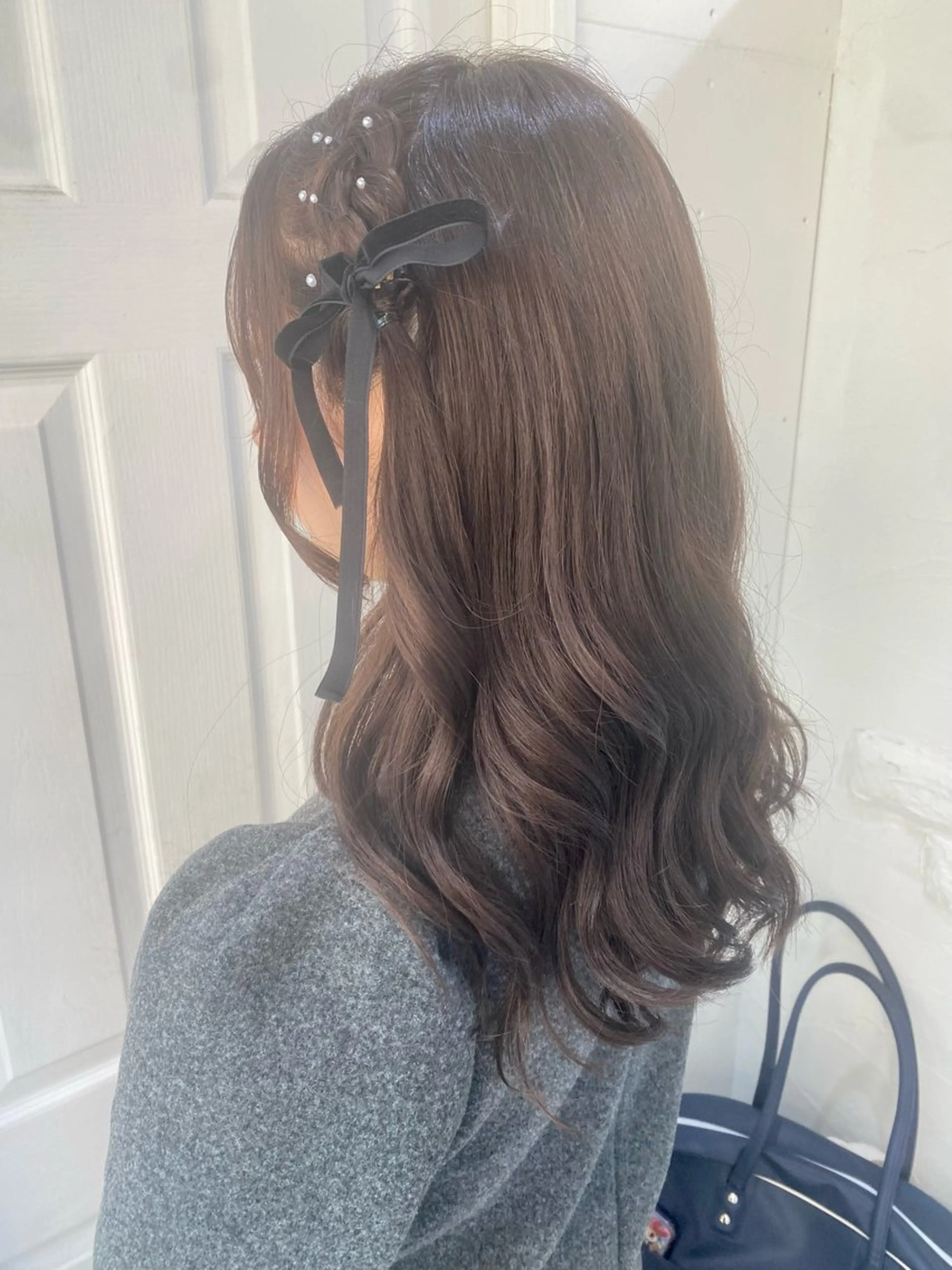 ヘアアレンジ ハーフアップ ヘアセット uros.中目黒 moekaのヘアスタイル