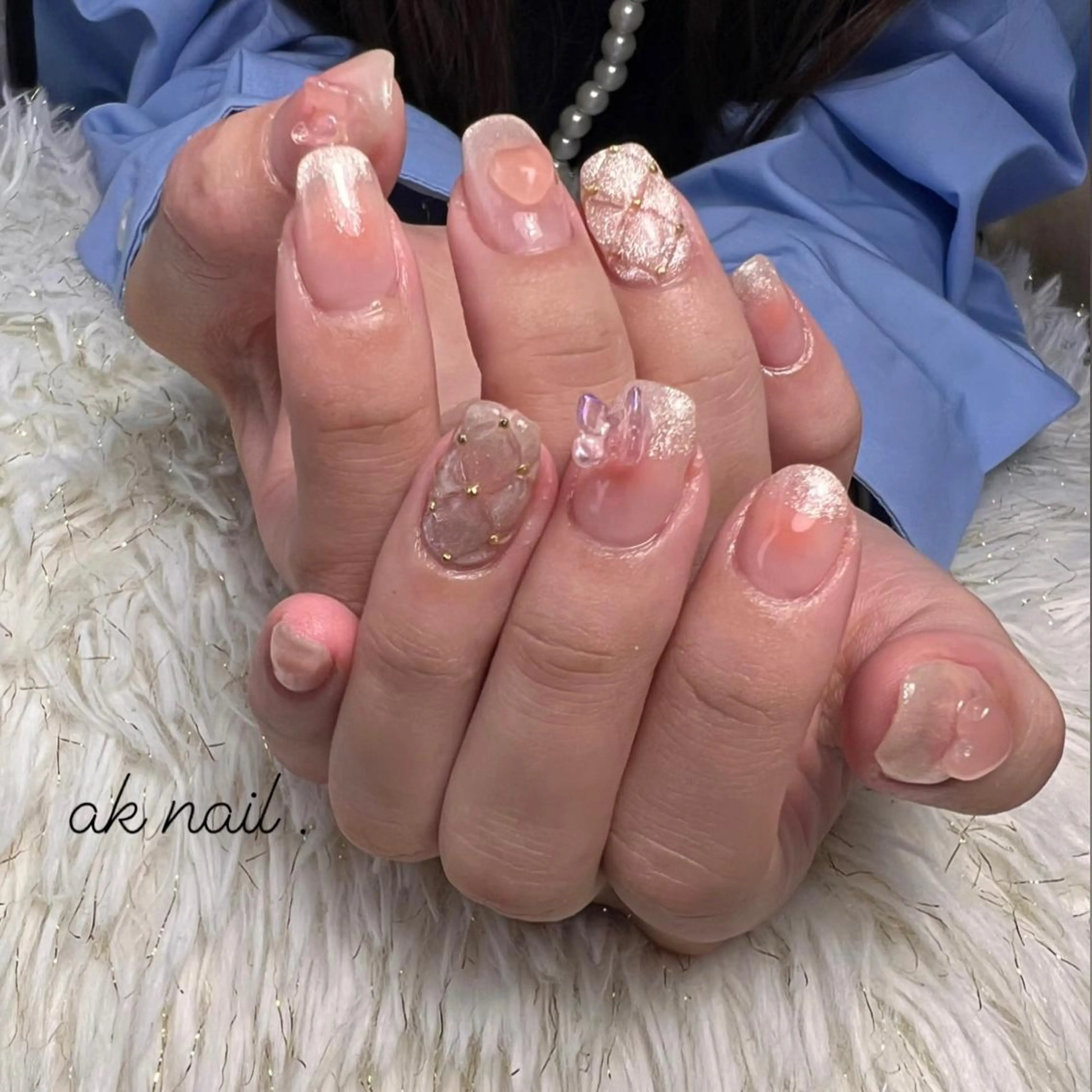ミディアム ネイル ak nail .のネイルデザイン