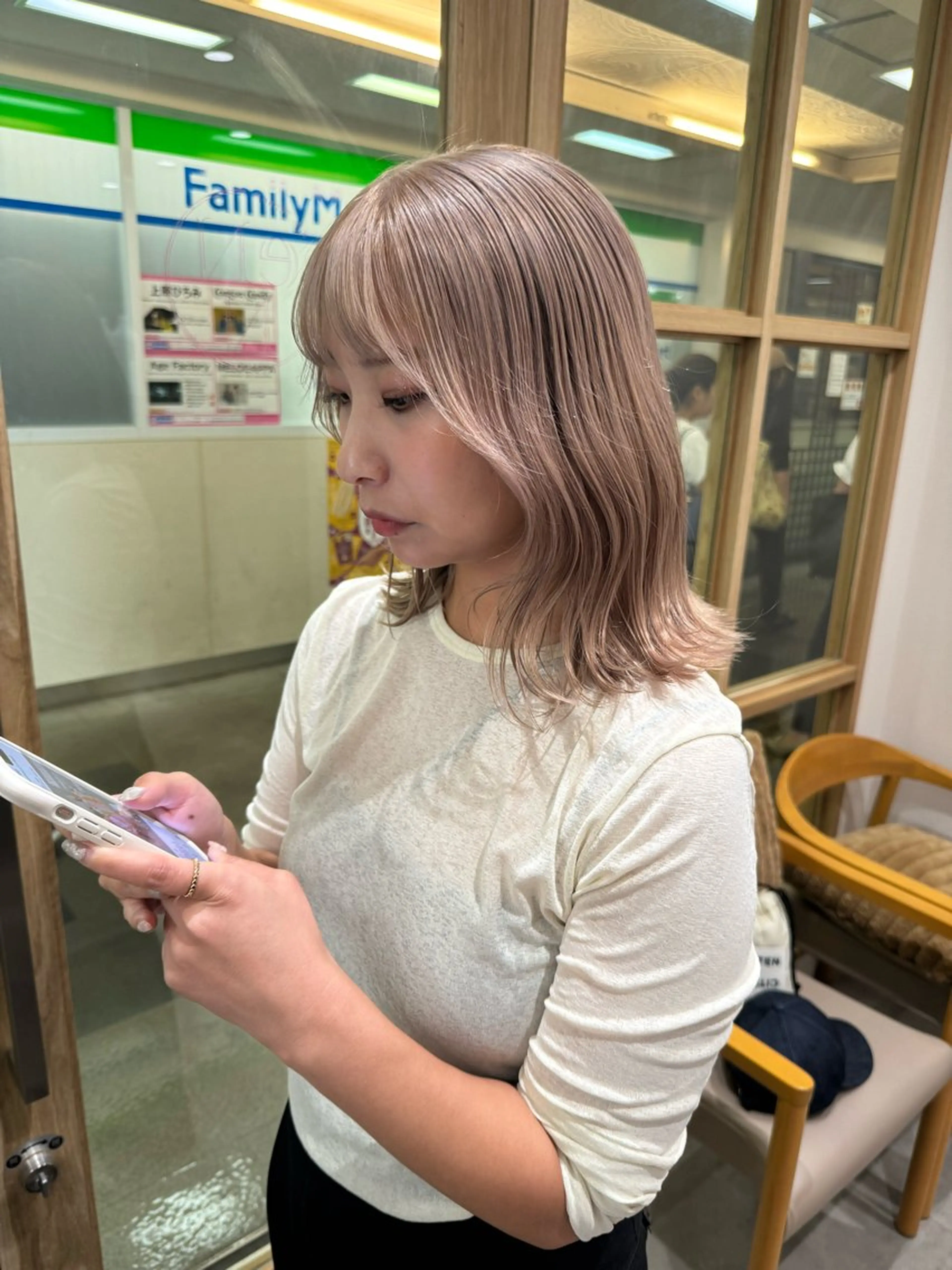 ＜1度で外国人風カラー＞カット＋ダブルカラー+保湿 TR★13,200円の写真