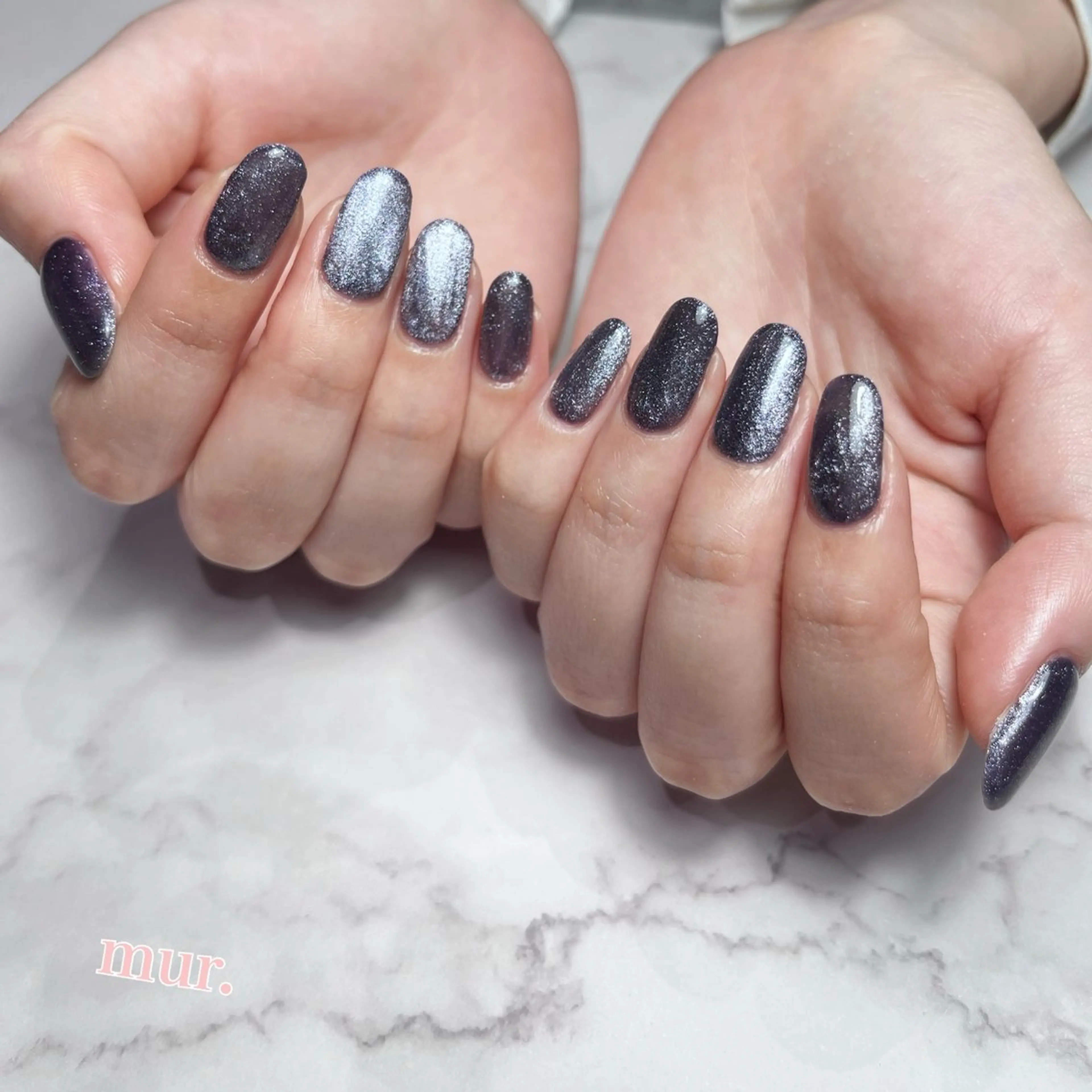 ネイル マグネットネイル ネイビー ワンカラーネイル ハンドネイル nailsalon mur.のネイルデザイン