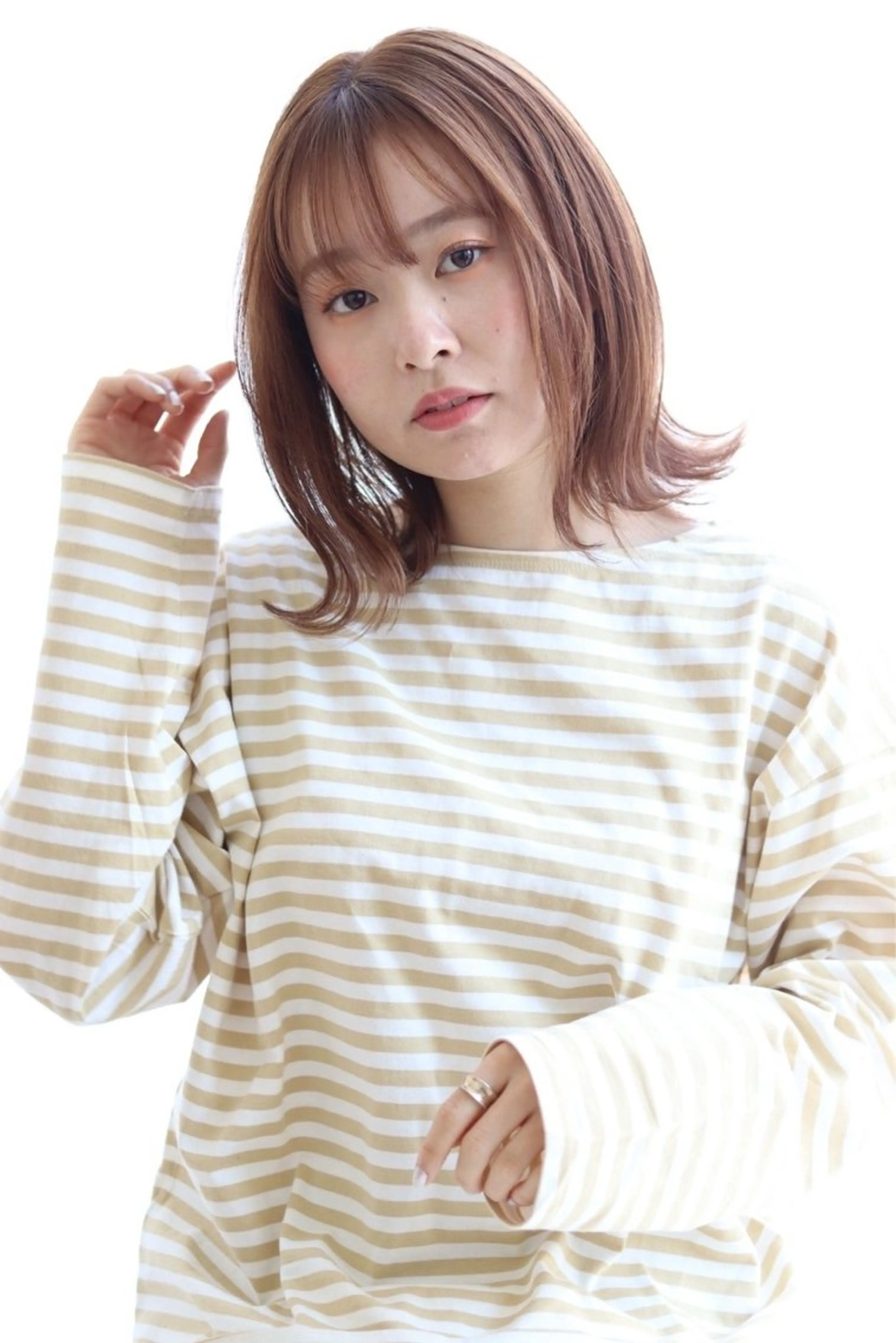 ミディアム ツヤ髪縮毛矯正🌈✨ 髙橋青心奏のヘアスタイル
