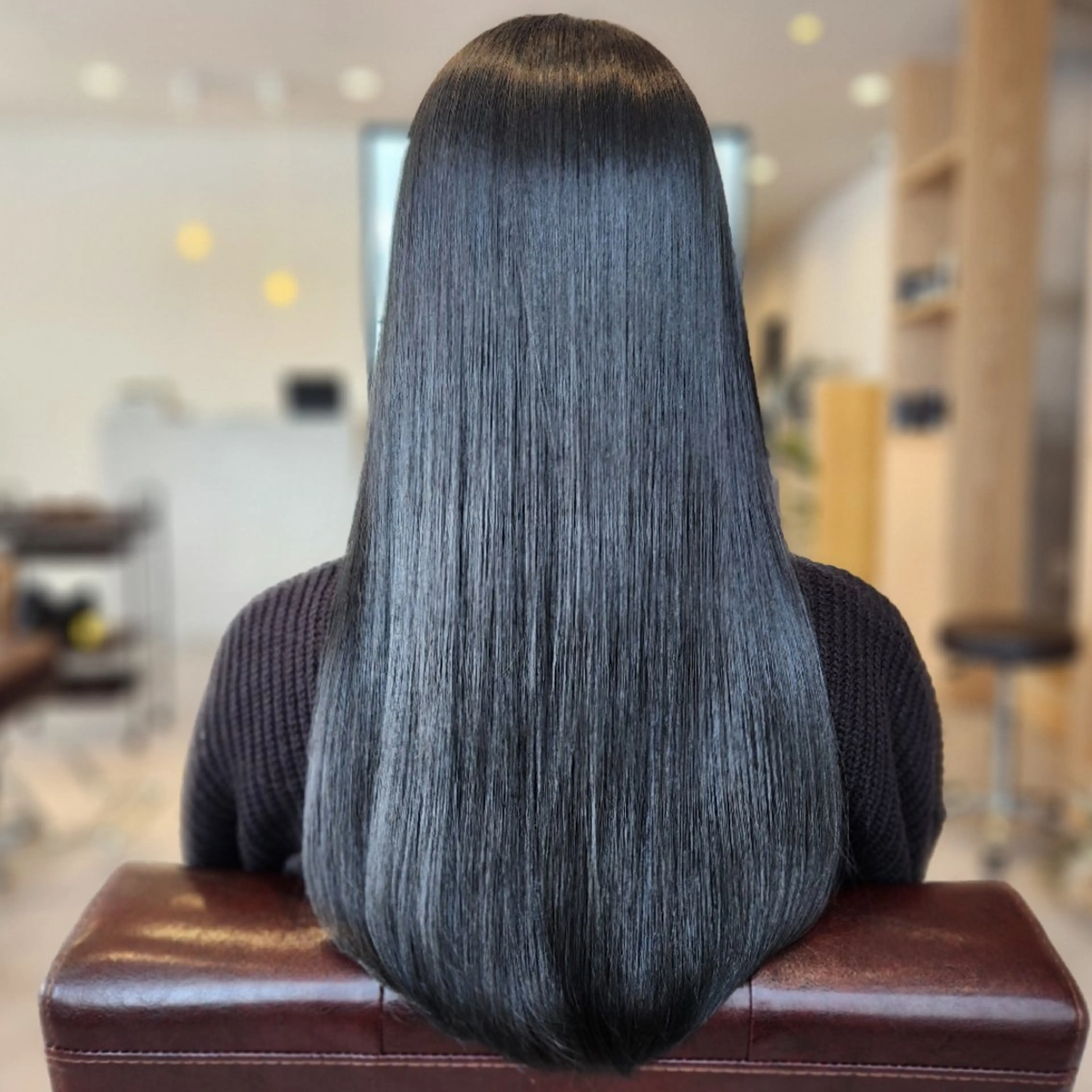 カラー ロング 黒髪 ブルーカラー ブルーブラック O.hair designers所属・シールエクステ🎀 ホシノ🕒ユウカのヘアスタイル