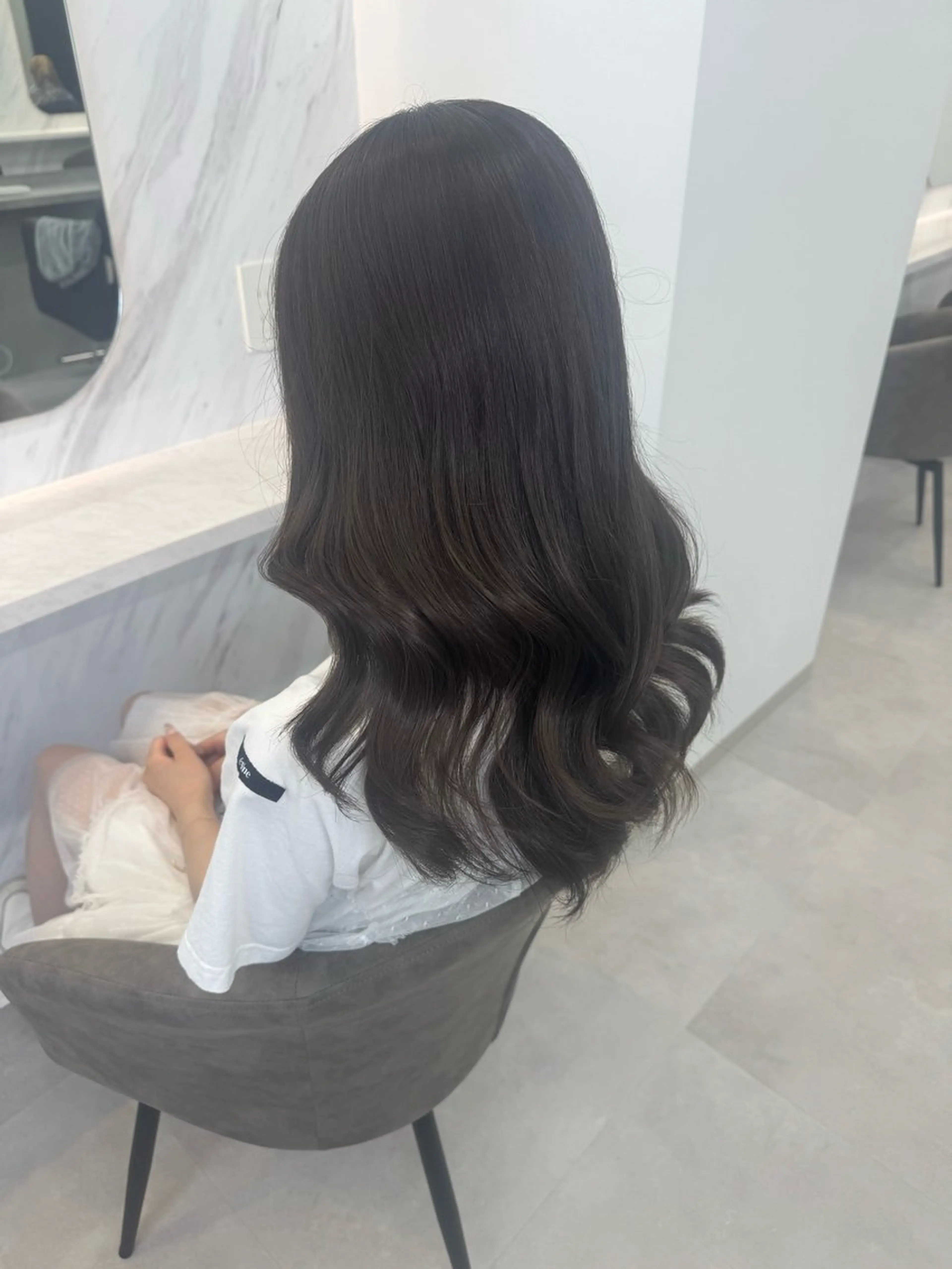 セミロング アッシュ アッシュブラウン チョコレートブラウン ヘアカラー Lapis 新宿店所属・RAMU 🎀のヘアスタイル