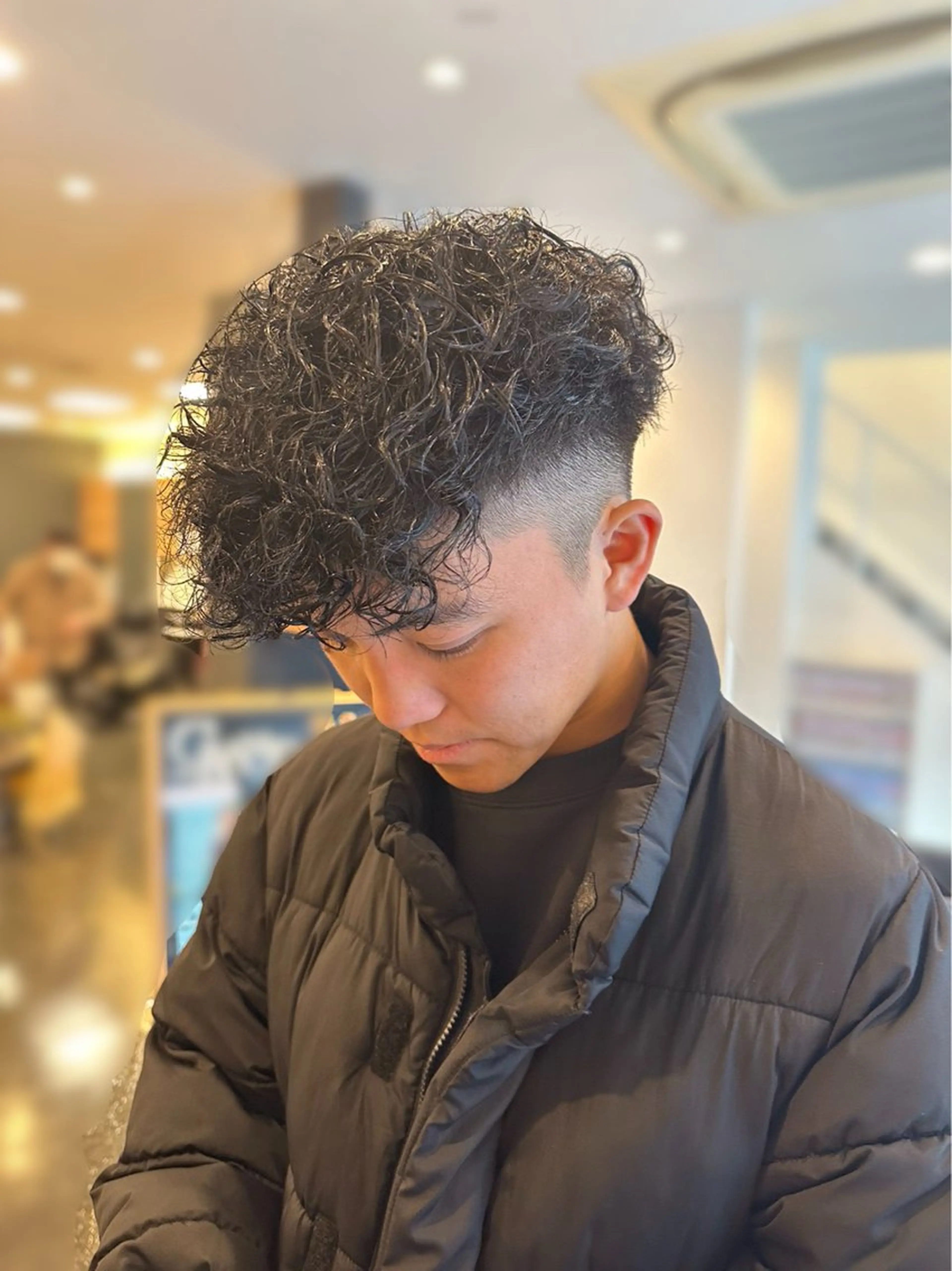 パーマ メンズ スペインカール 💈メンズサロン シャドウパーマ大募集のヘアスタイル