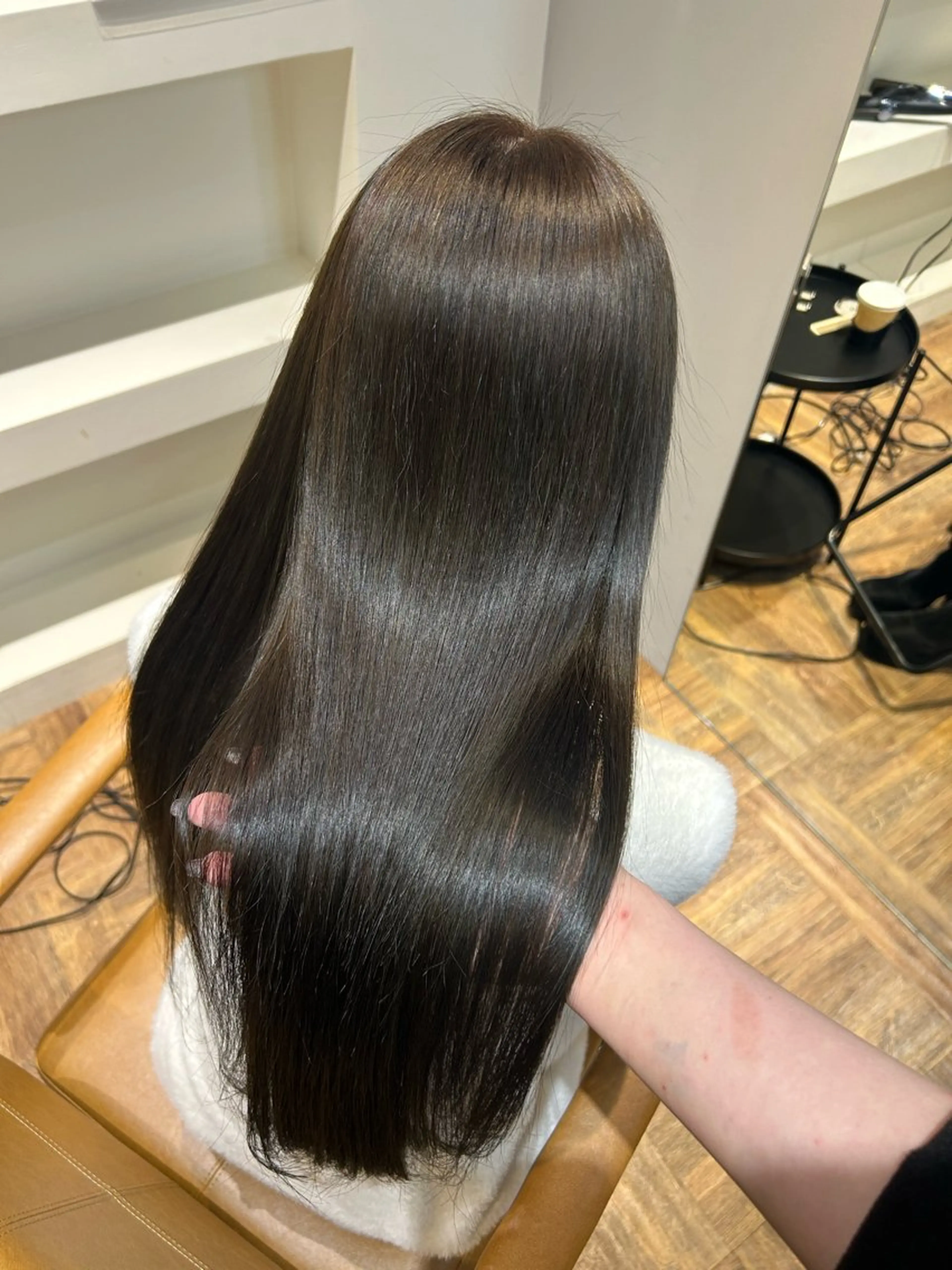 ロング ヘアカラー トリートメント Lomalia Yuukaのヘアスタイル