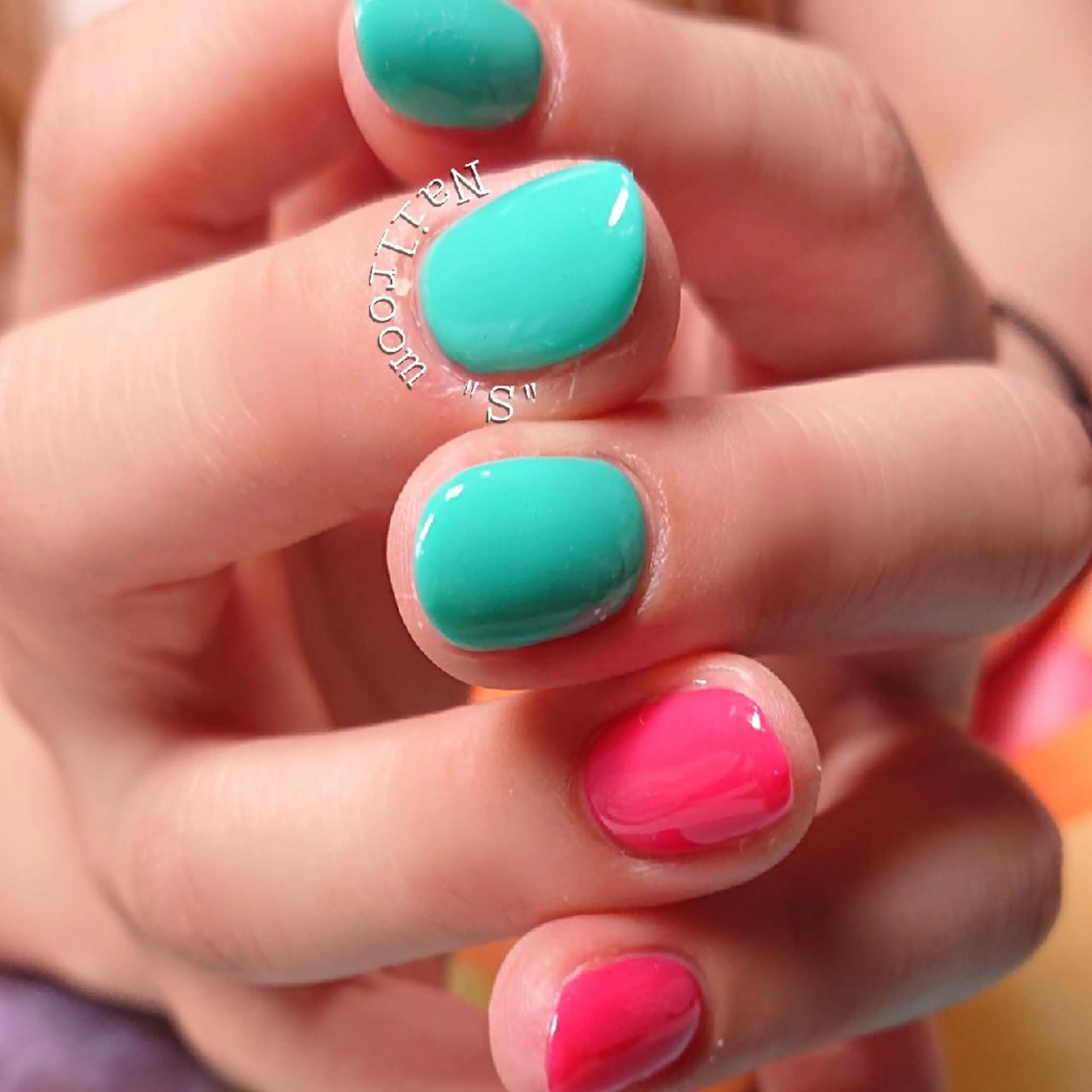 ネイル ハンドネイル ハンドケア Nail room  "S"  SAKAIのネイルデザイン