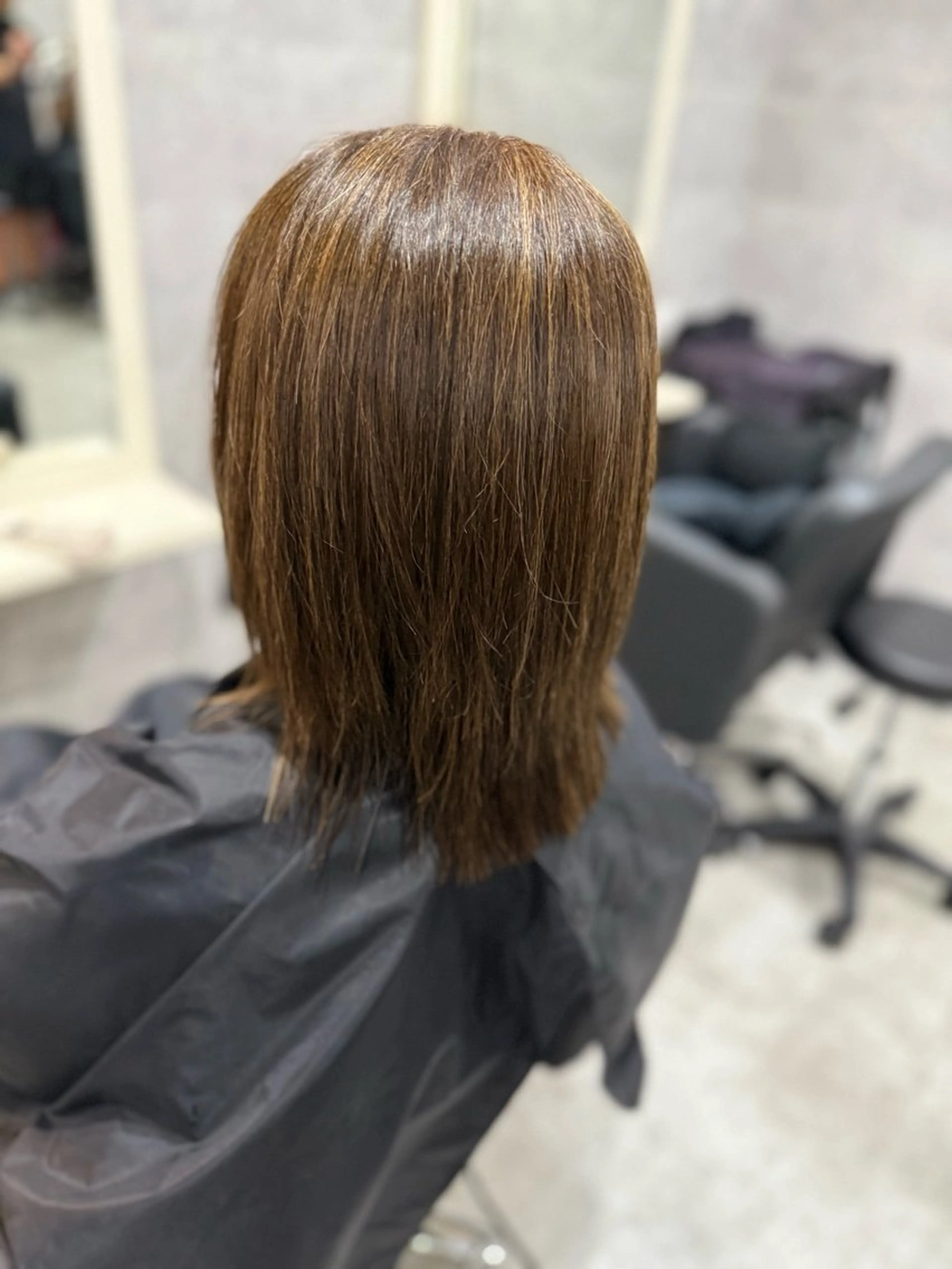 ミディアム アンダーバーホワイト上本町所属・園田 としきのヘアスタイル