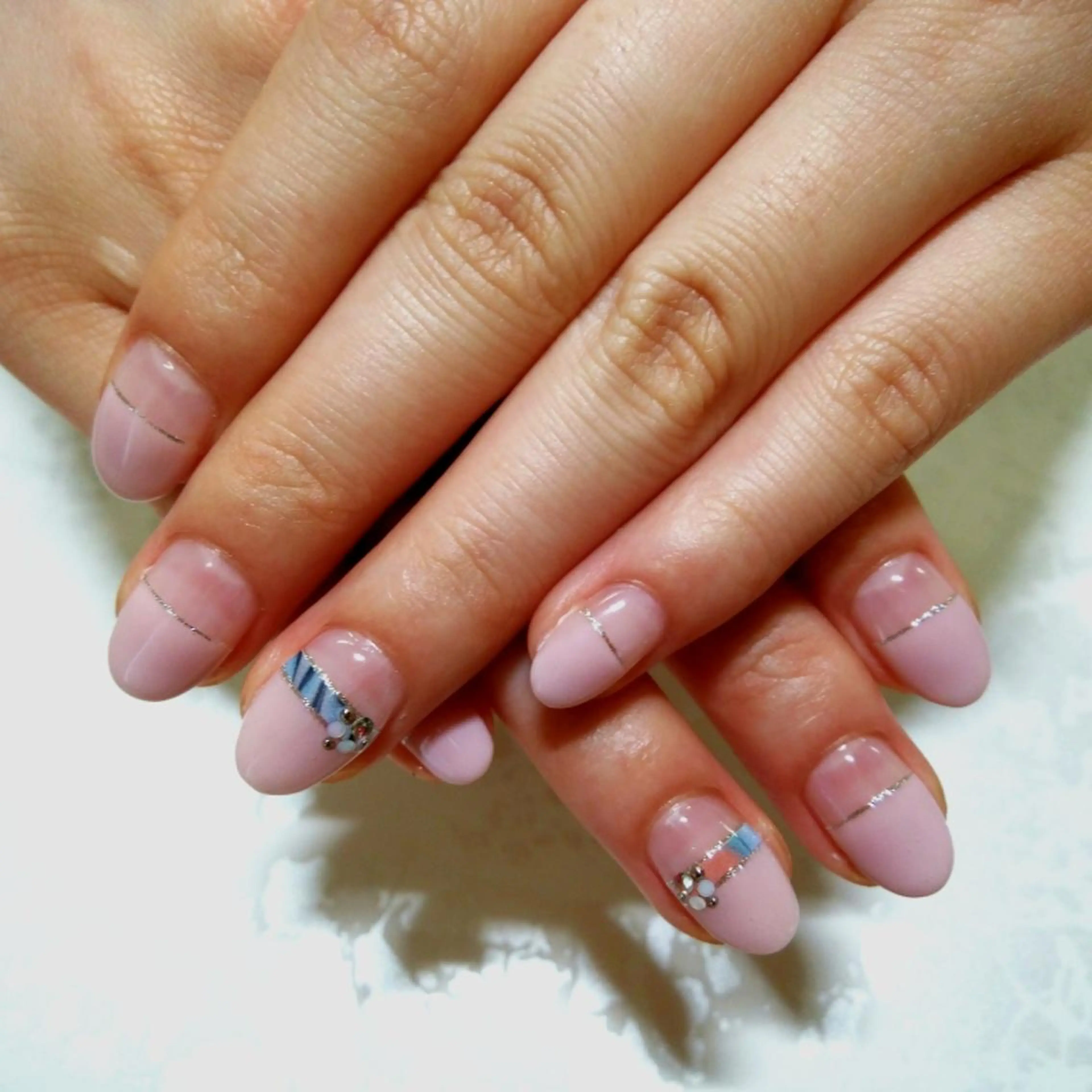 ネイル リラクゼーション＆ネイル仙殊~センジュ~所属・senju 　のネイルデザイン