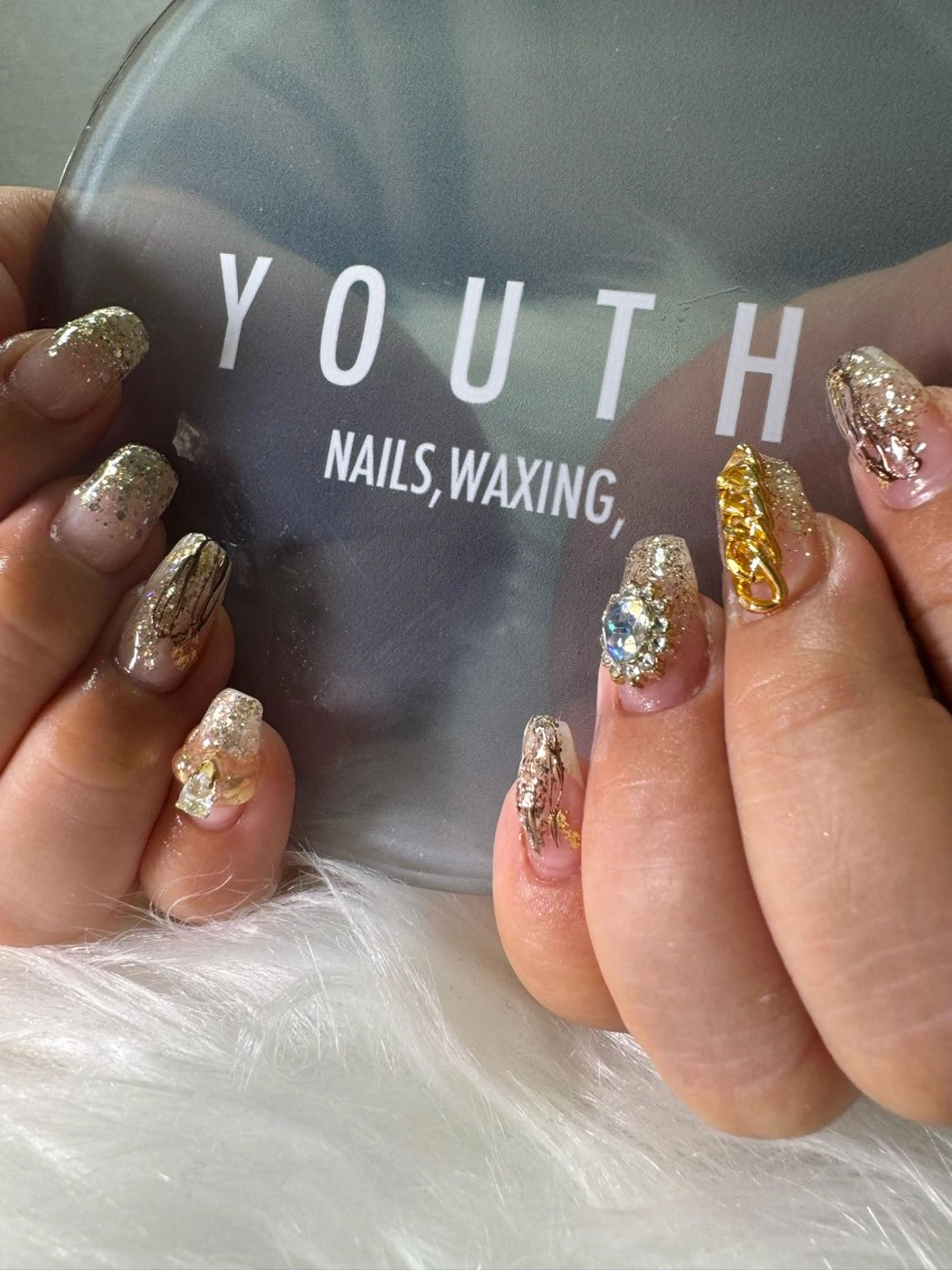 ネイル ハンドネイル YOUTH nails waxing所属・YOUTH natsumiのネイルデザイン