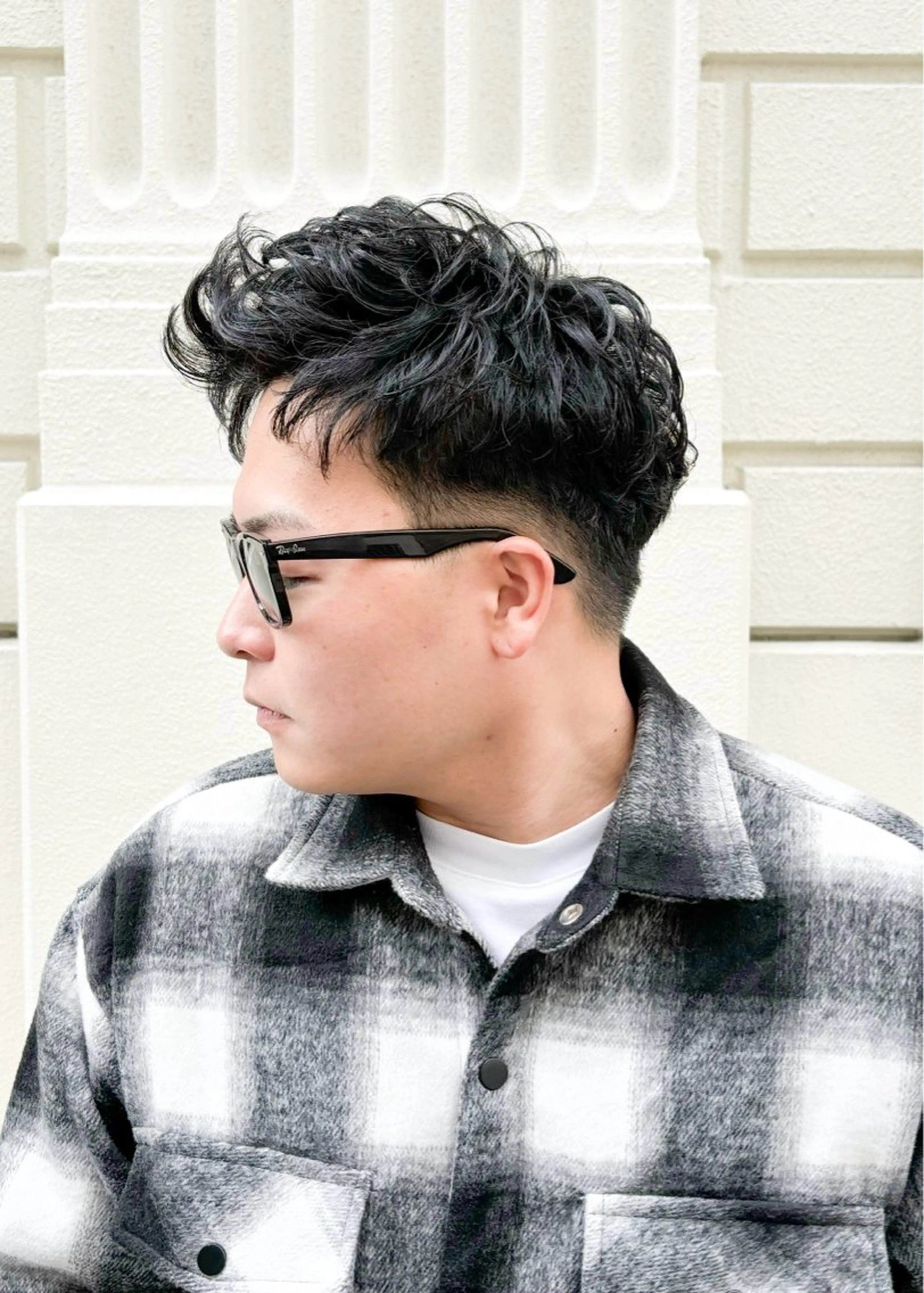 ショート メンズ アップバング メンズパーマ カット DAD　BARBERSHOP所属・三宮メンズカット ヨシイッキのヘアスタイル