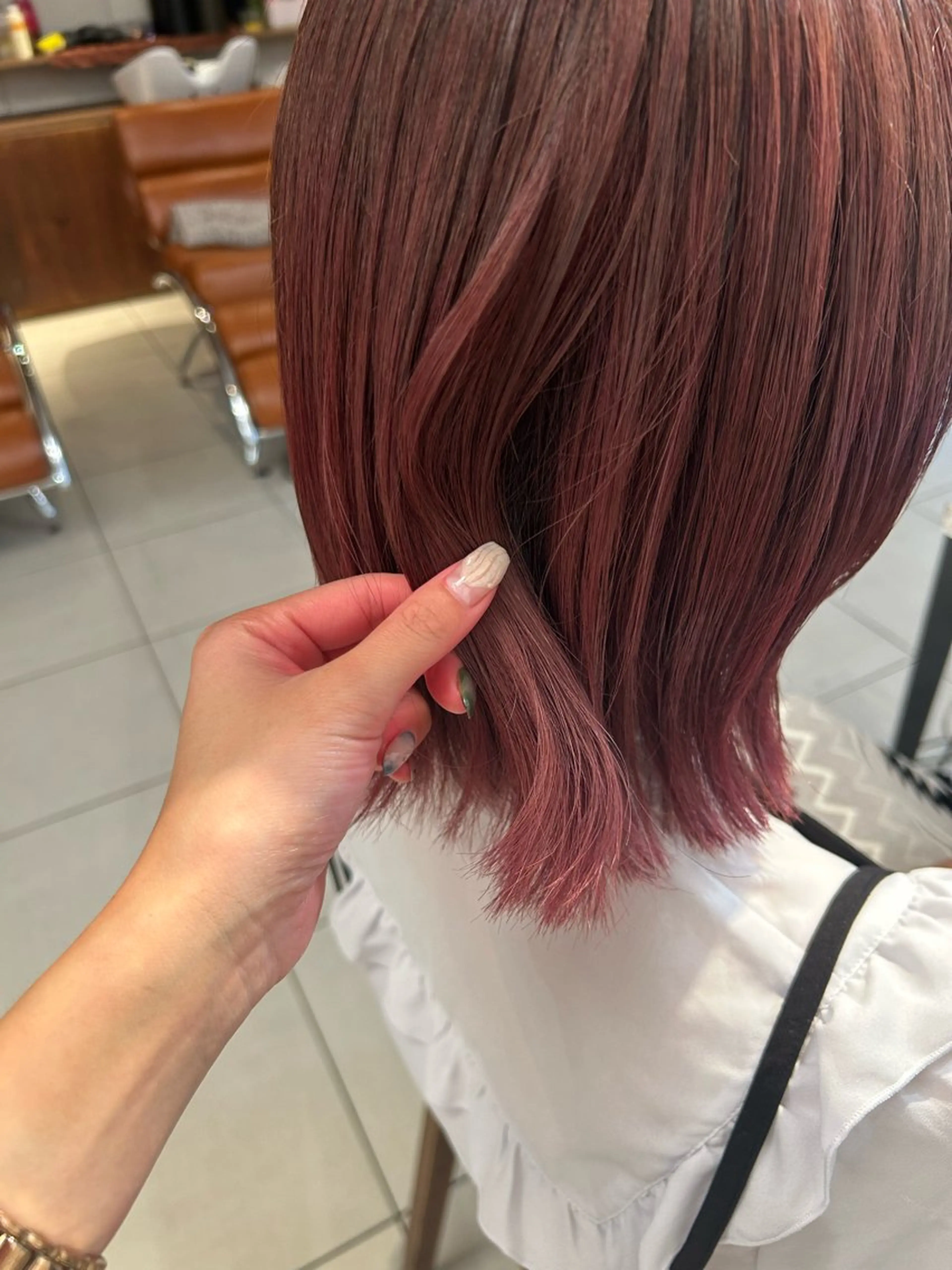 ミディアム カラー ピンクカラー カット ヘアカラー トリートメント 艶カラー/耳つぼ/ 浴衣着付け/渡辺奈緒のその他イメージ