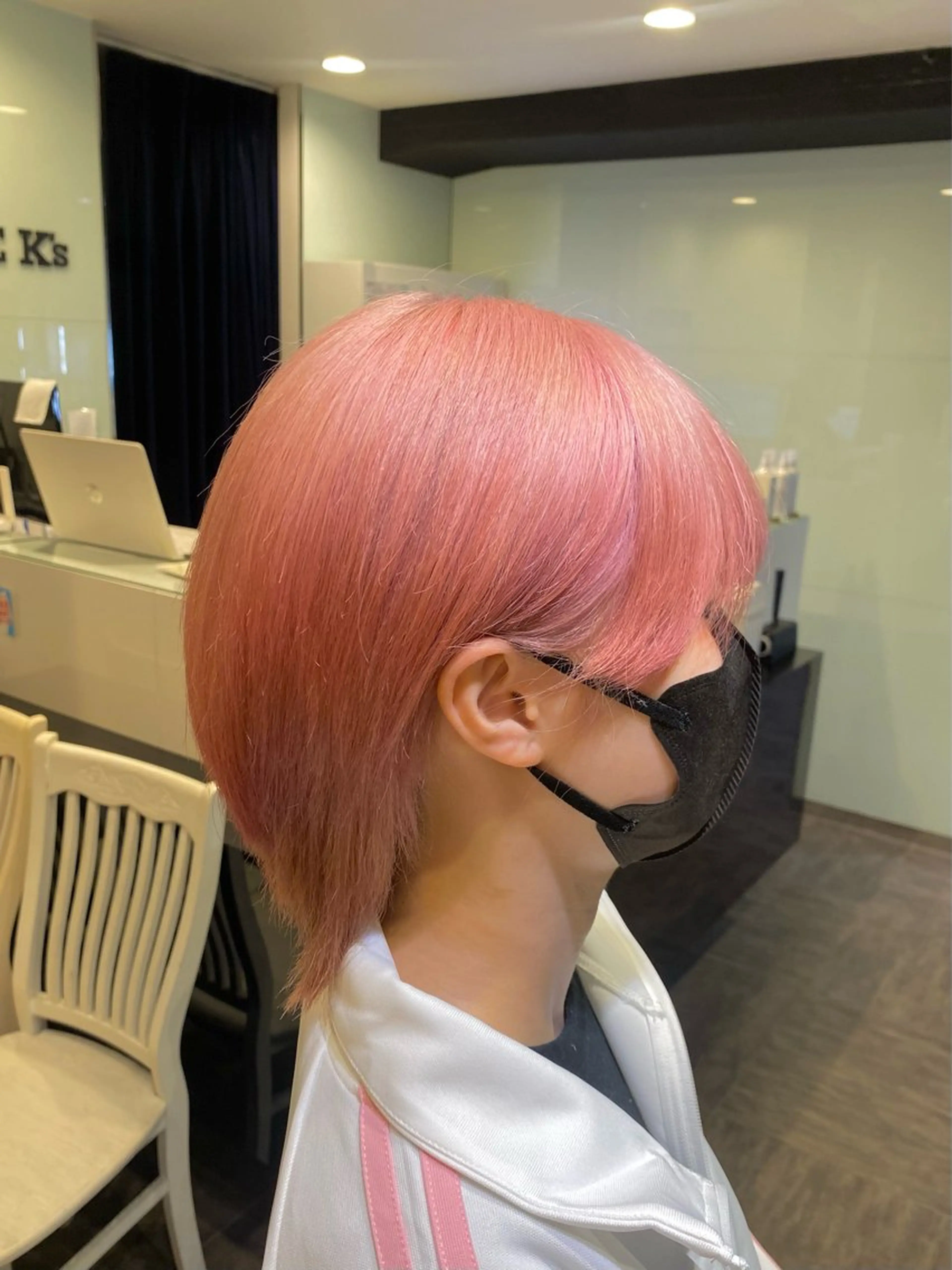 ショート カラー ヘアカラー 【カラー指名No 1✨】原田響のヘアスタイル
