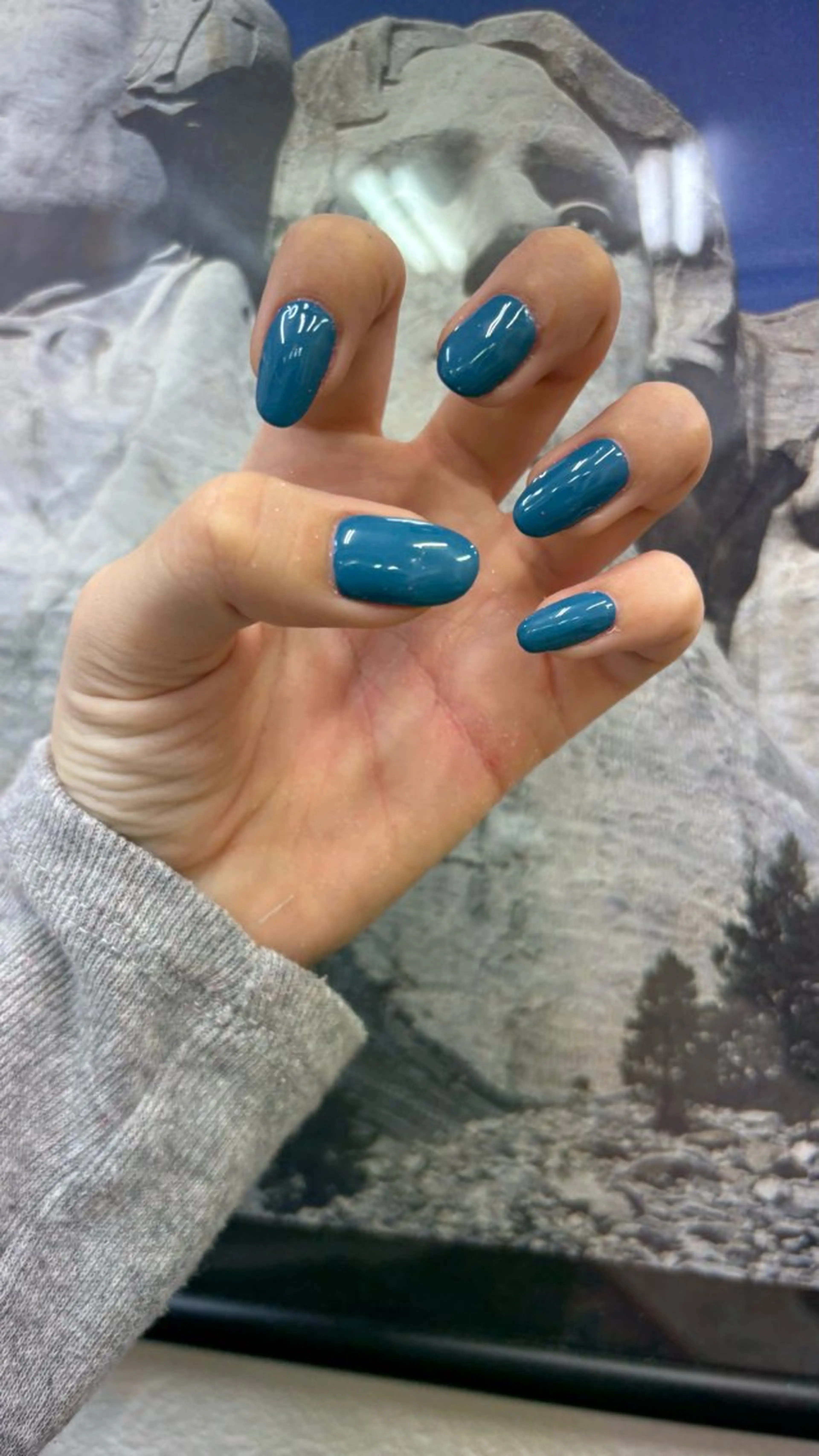 ネイル ニコネイルサロンワークスクール所属・ニコネイルスクール 5NISHIのネイルデザイン