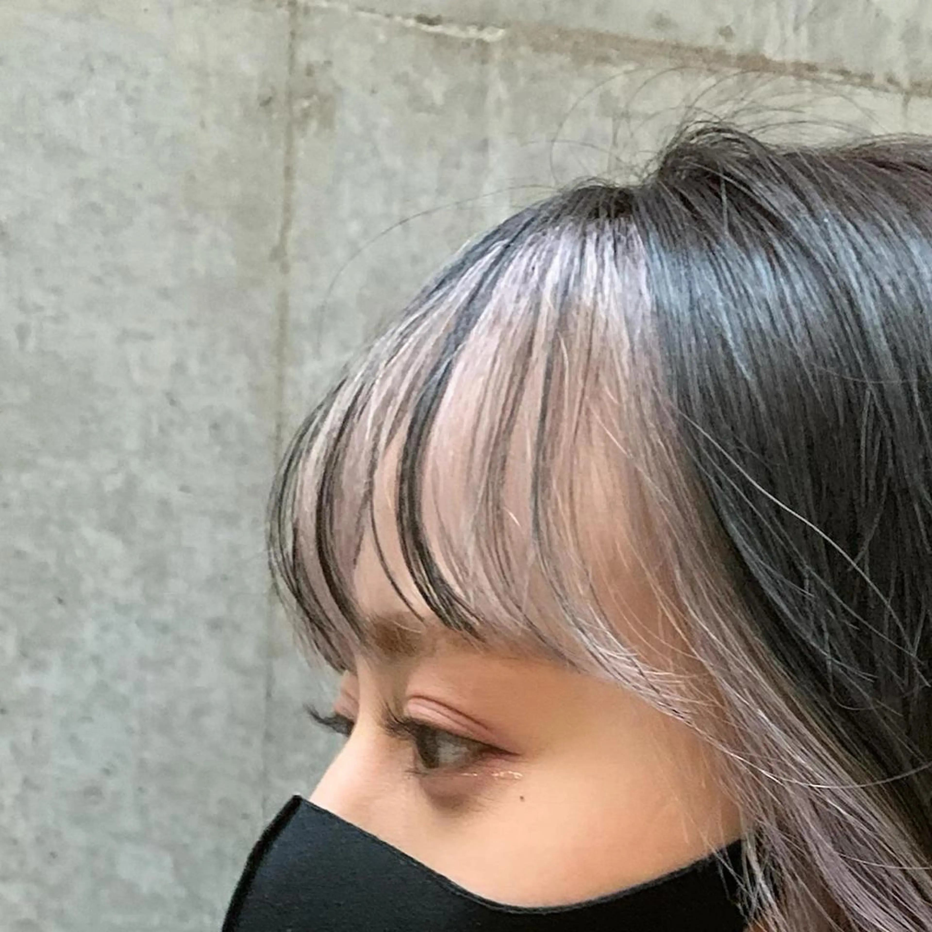 セミロング カラー ミストバング  フェイスフレーミング ピンクカラー シルバー カット ヘアカラー トリートメント ally hairsalon所属・Emi .のヘアスタイル