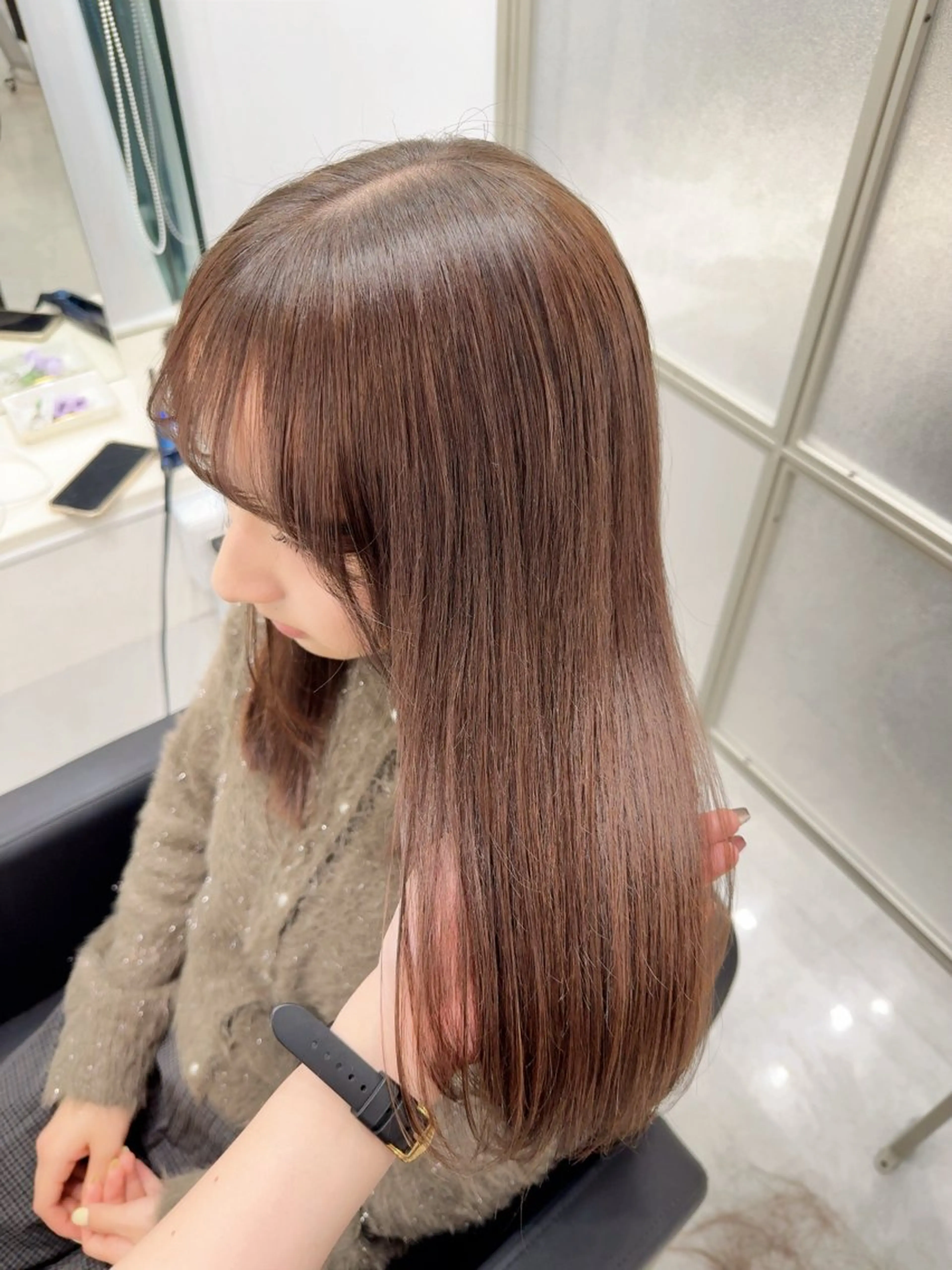 セミロング MAHO/透明感カラ ー/髪質改善🍒のヘアスタイル