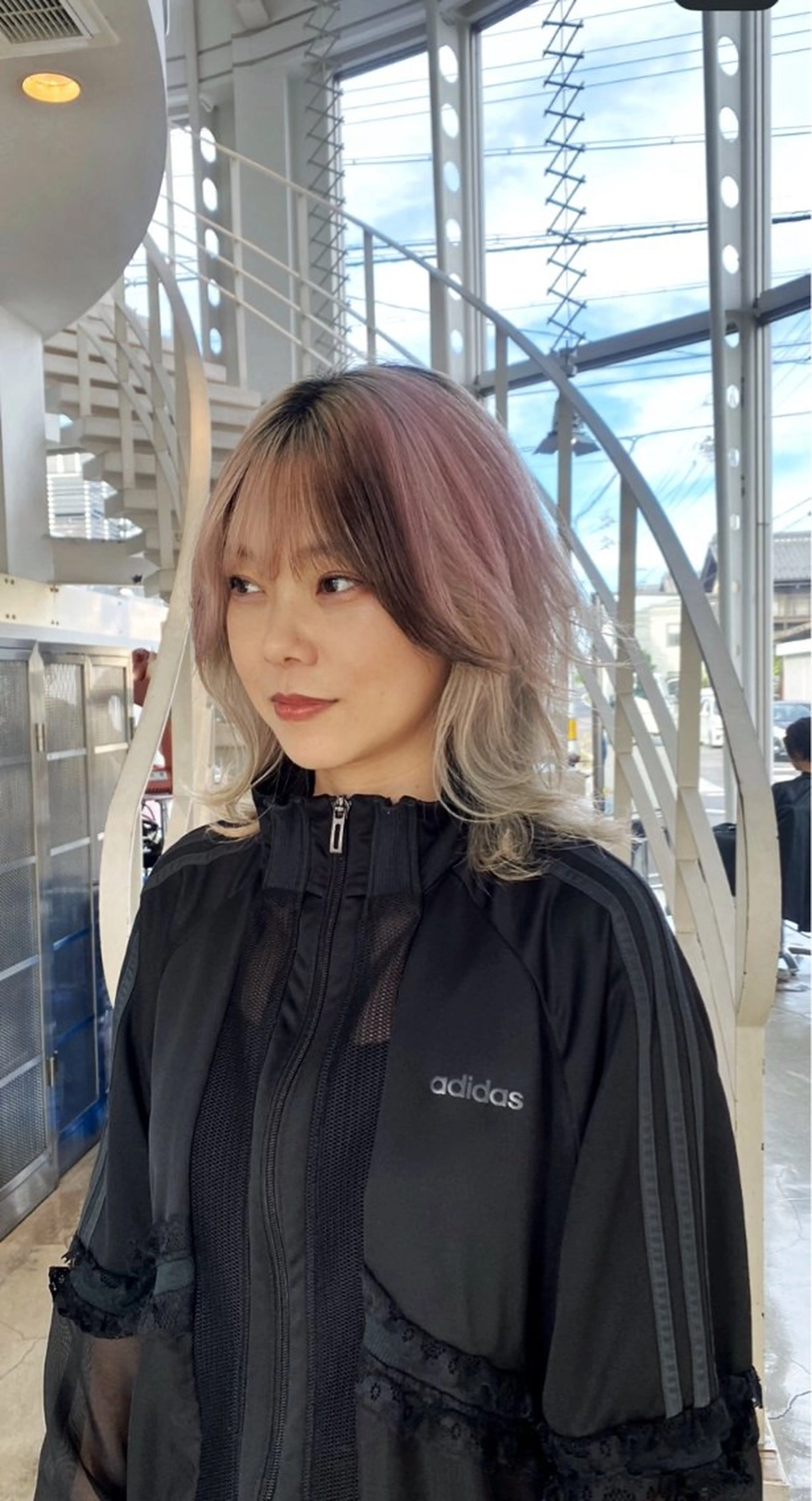 ミディアム topstylist ／ユーキのヘアスタイル