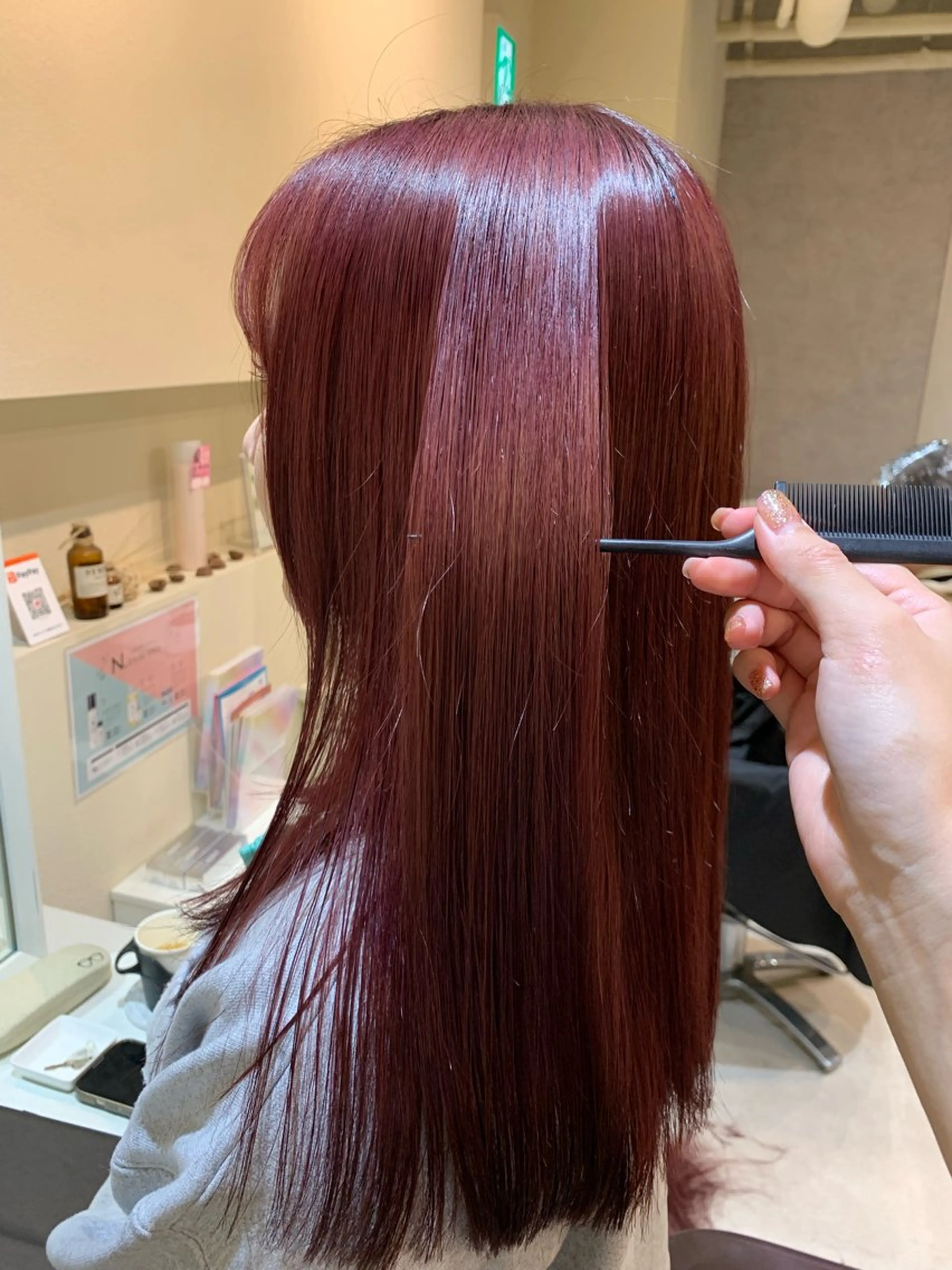 ロング カラー ボルドーカラー レッドカラー ヘアカラー トリートメント mulum hair dressing salon所属・yuuki🌷名古屋 栄　ボブ/カラーのヘアスタイル