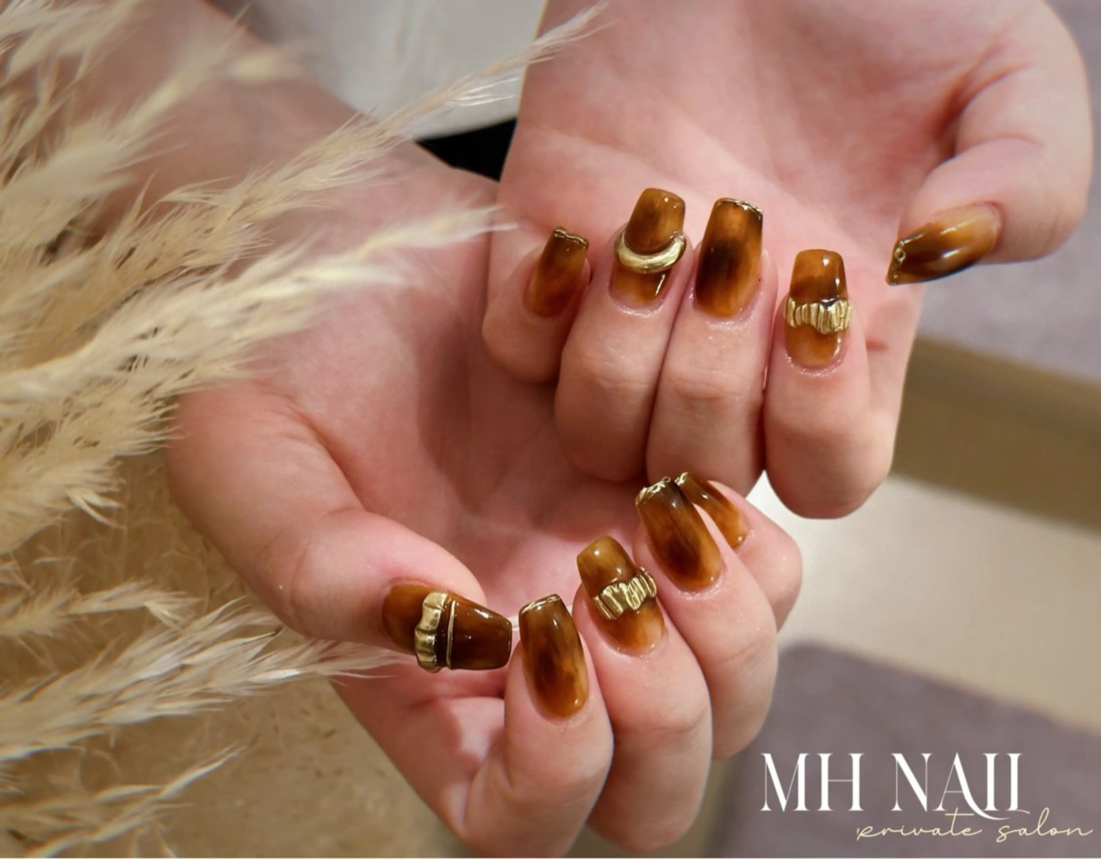 ネイル ハンドネイル MH Nailのネイルデザイン