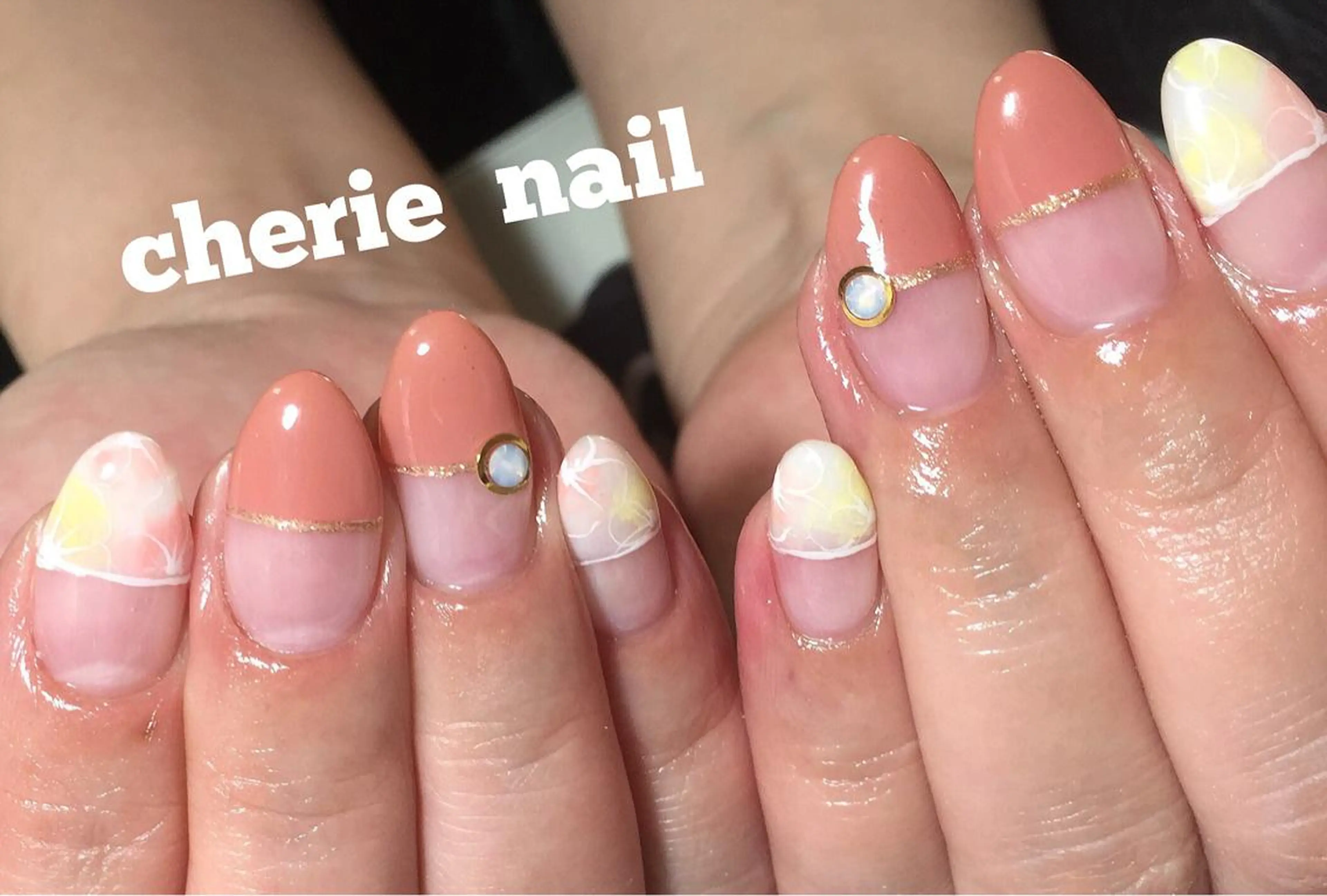 ネイル ストーンネイル cherie nail所属・馬場 鮎のエステ・リラクイメージ