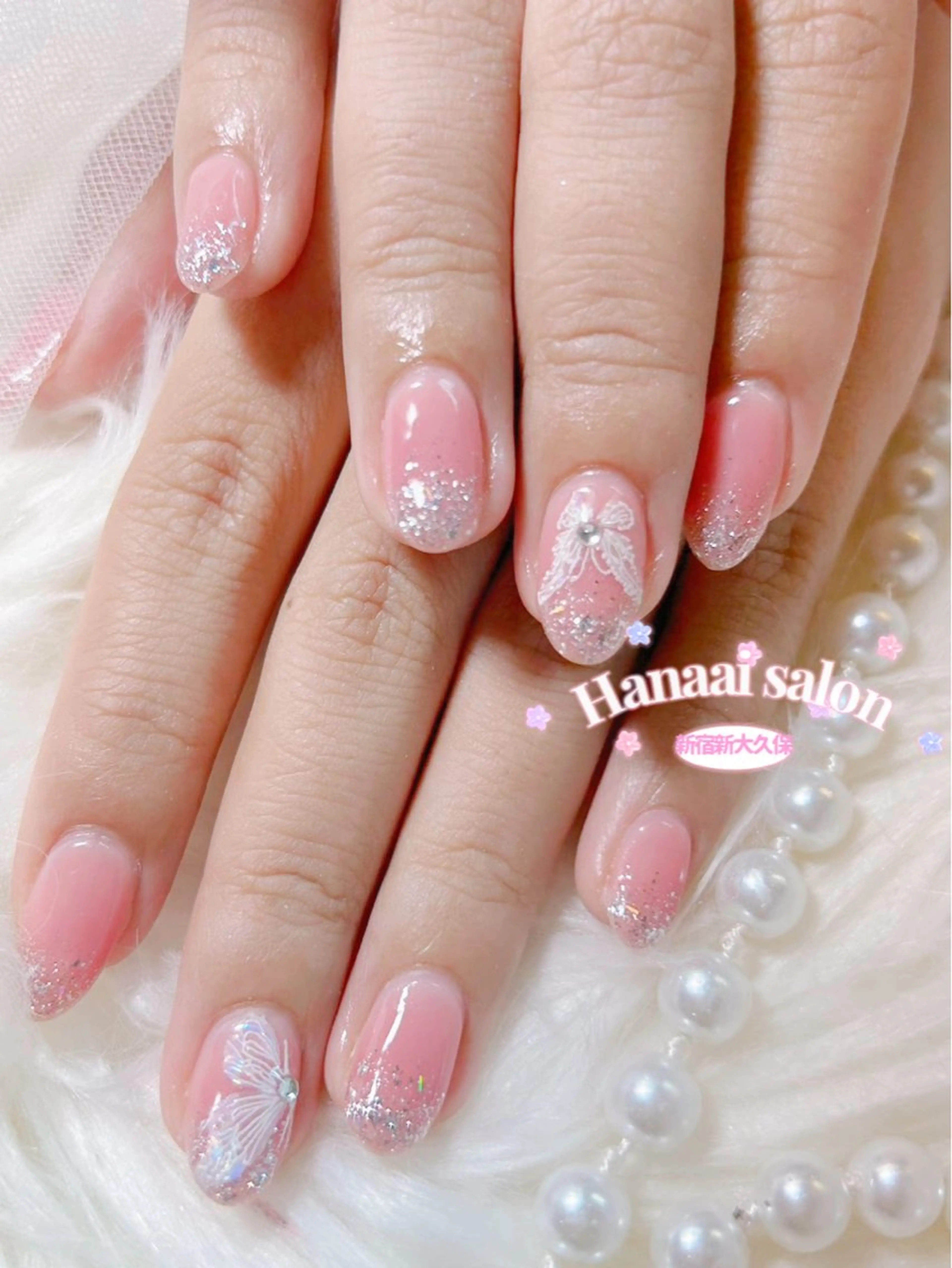 ミディアム ハンドネイル Hanaai Salon新宿店のネイルデザイン