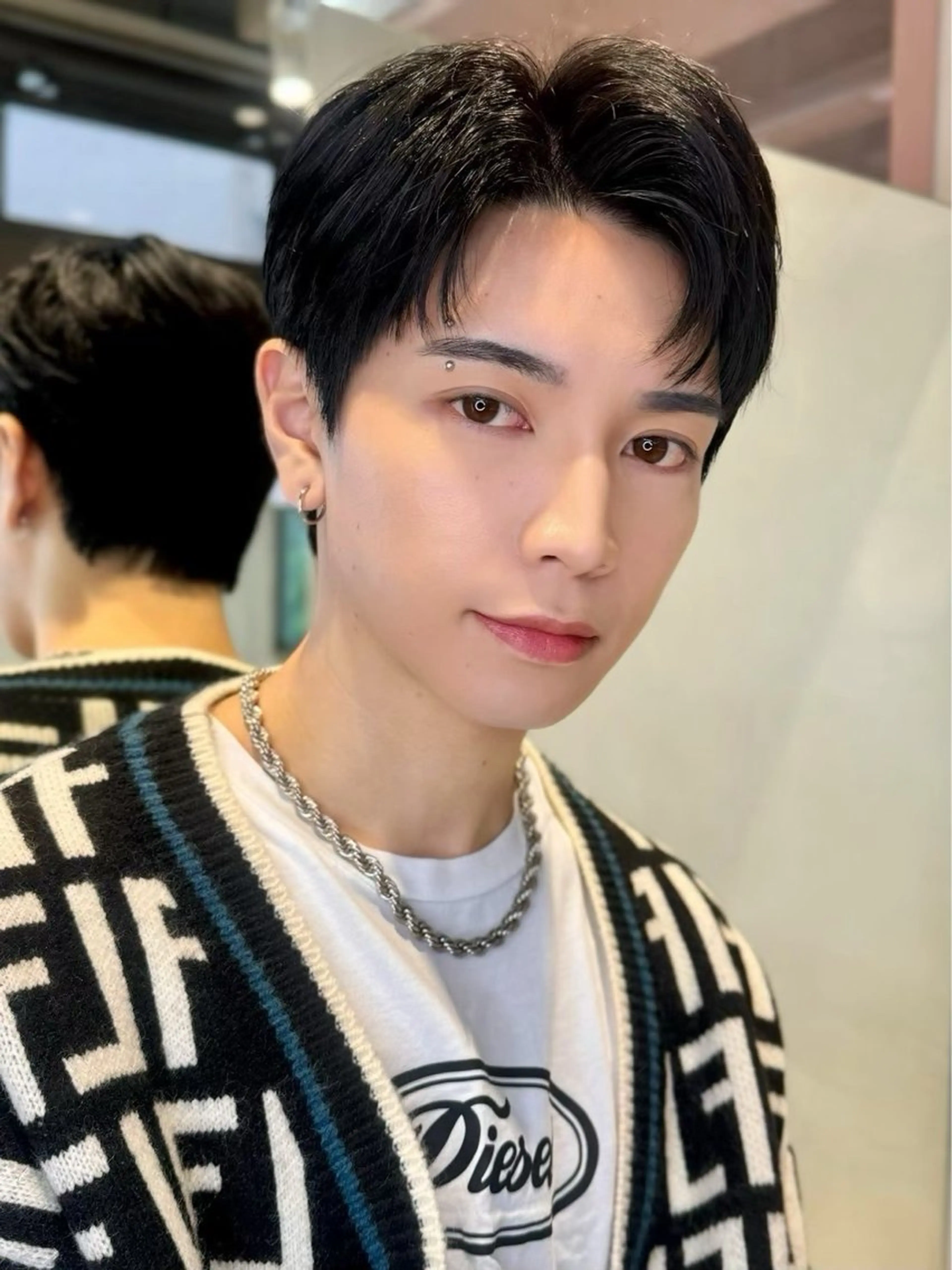 メンズ 新井 望乃果のヘアスタイル