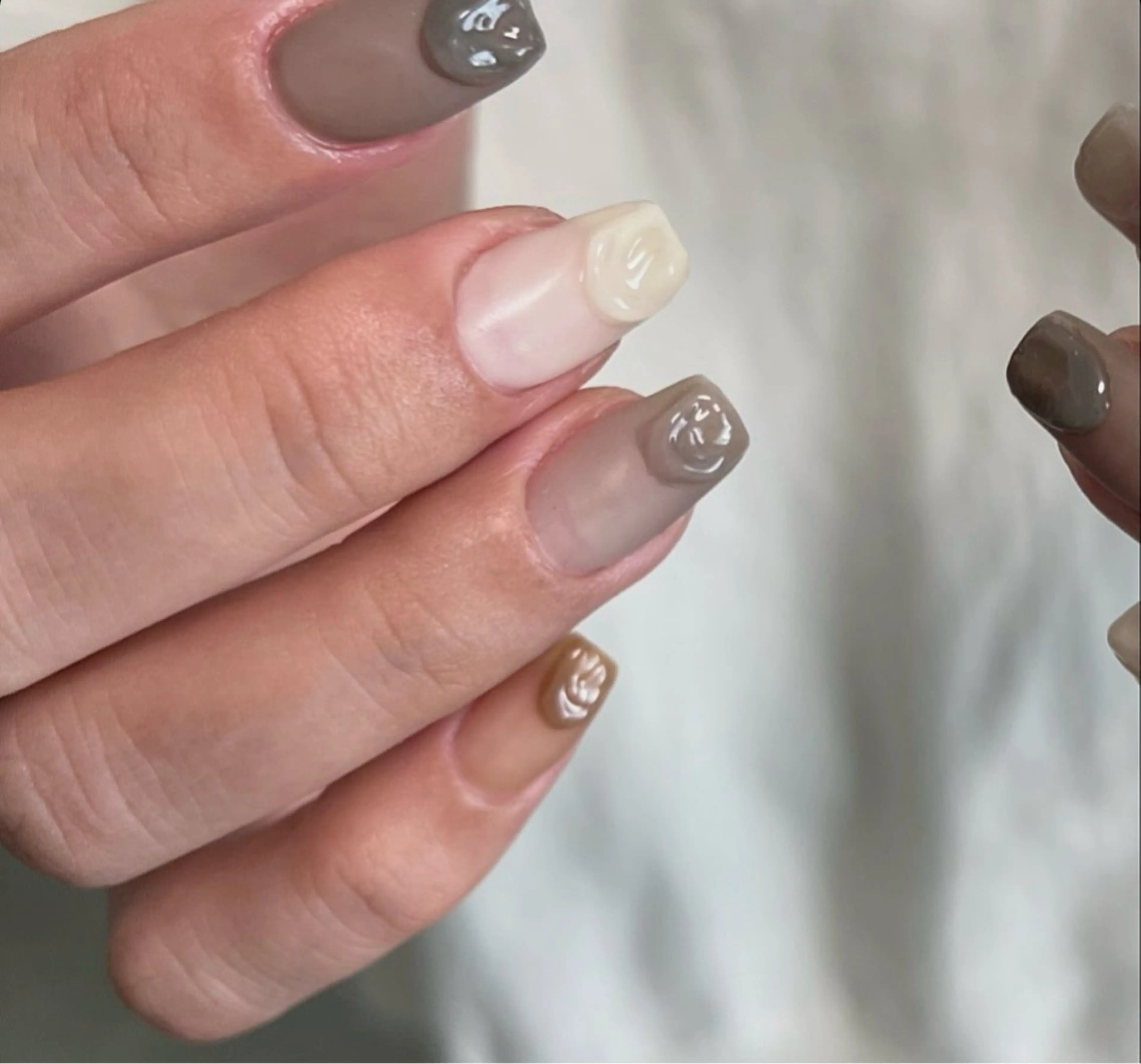 ネイル ハンドネイル ハンドケア nail salon una.のネイルデザイン