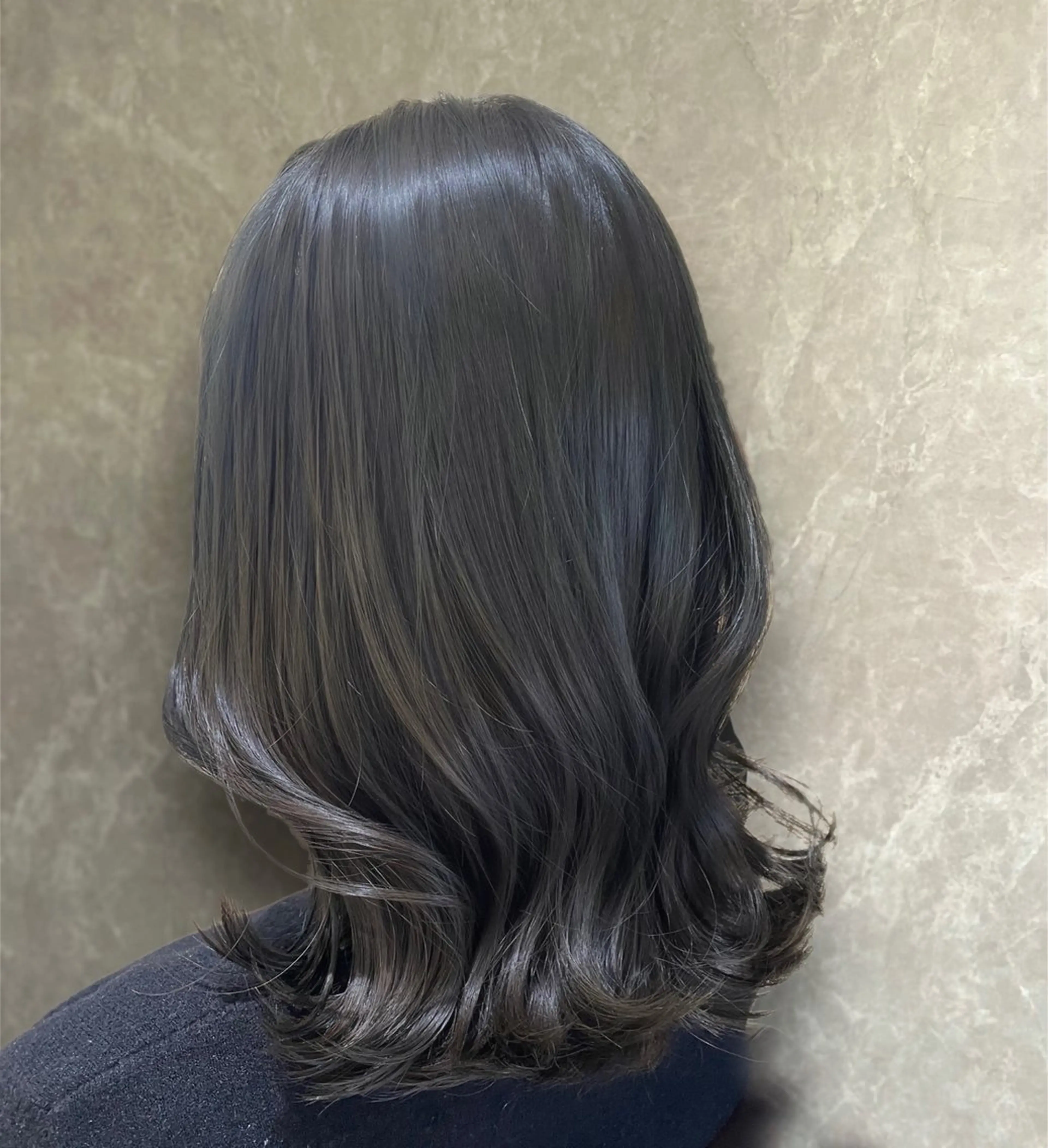 ミディアム カラー 心斎橋/ブリーチなし 髪質改善/レイヤーのヘアスタイル