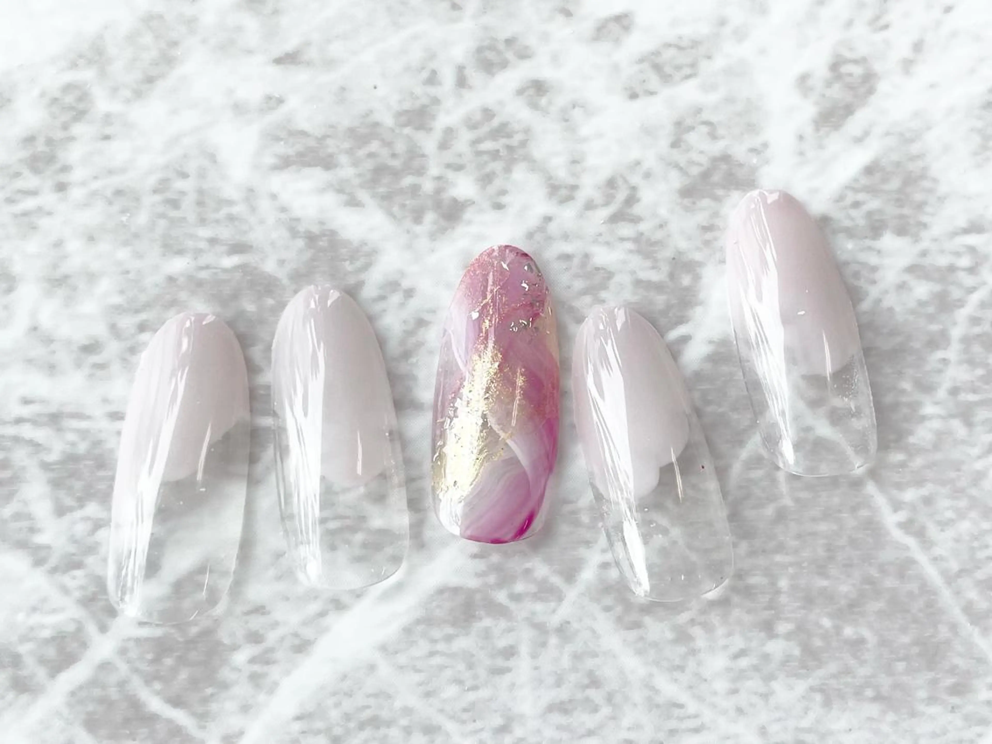 ネイル orbe 立石のネイルデザイン