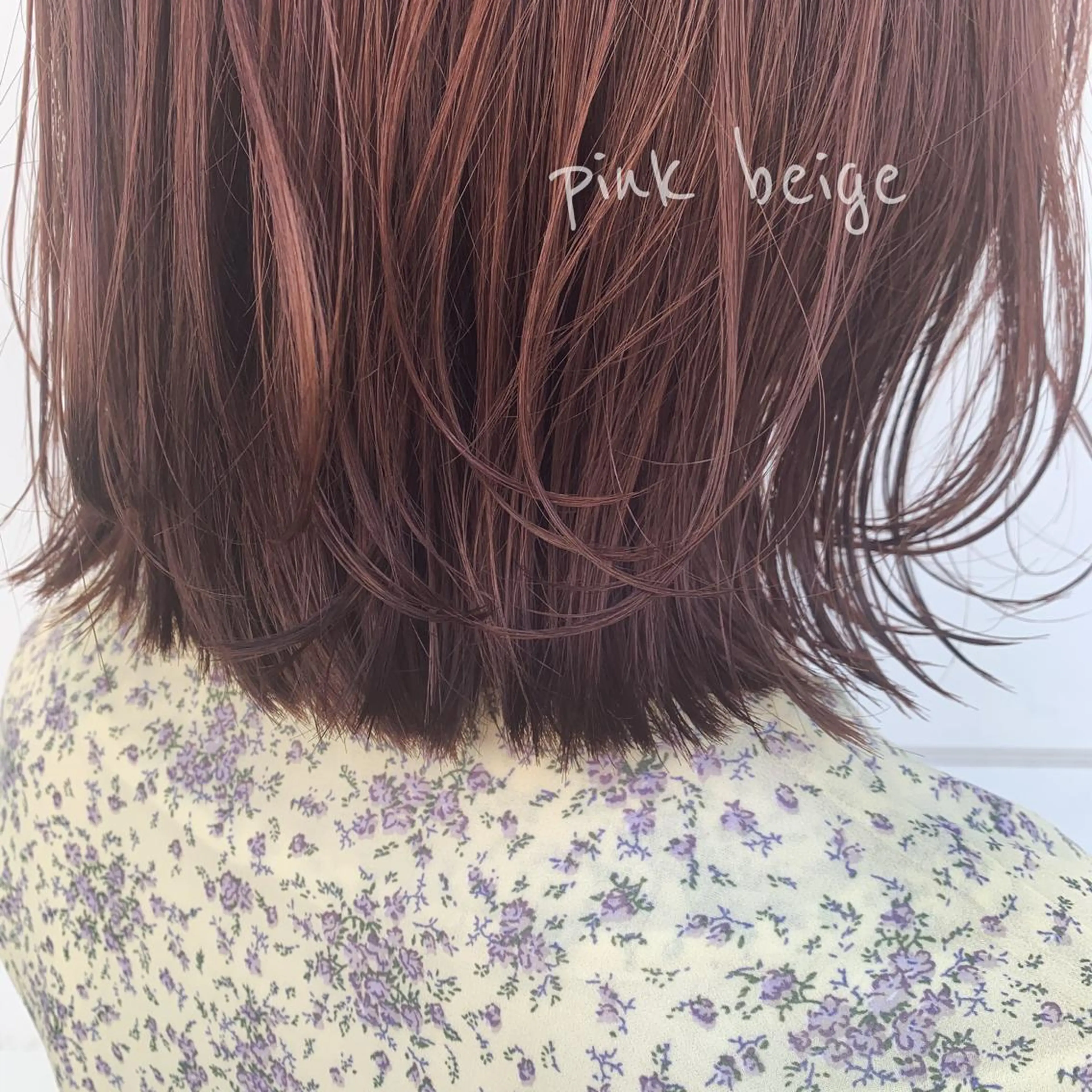 ミディアム カラー ベージュカラー ピンクカラー ピンクベージュ RINA🧤 デザインとボブのヘアスタイル