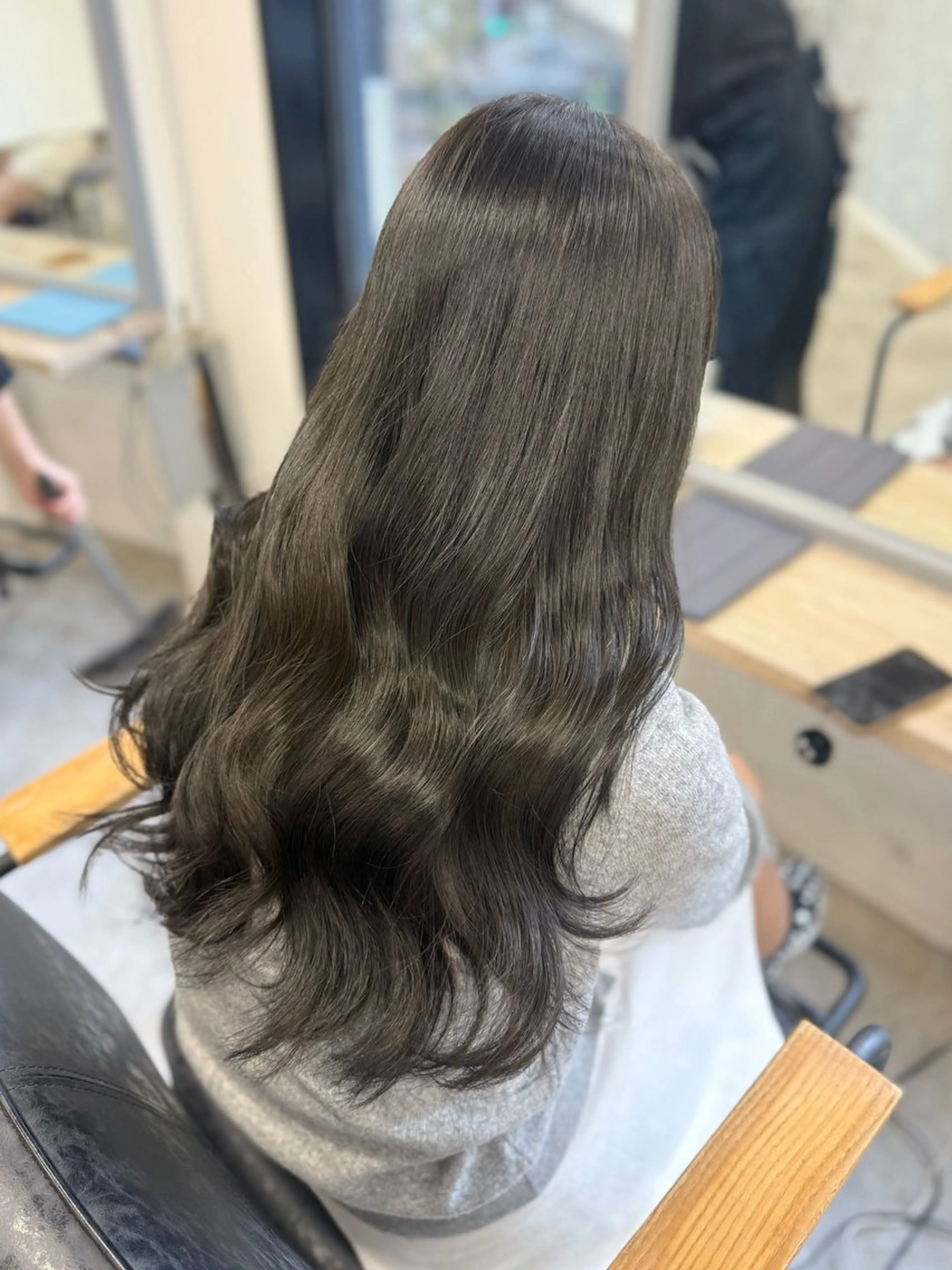 ロング カラー ヘアアレンジ ダブルカラー カット ヘアカラー トリートメント himawari♡ 柔らかいカラーのヘアスタイル