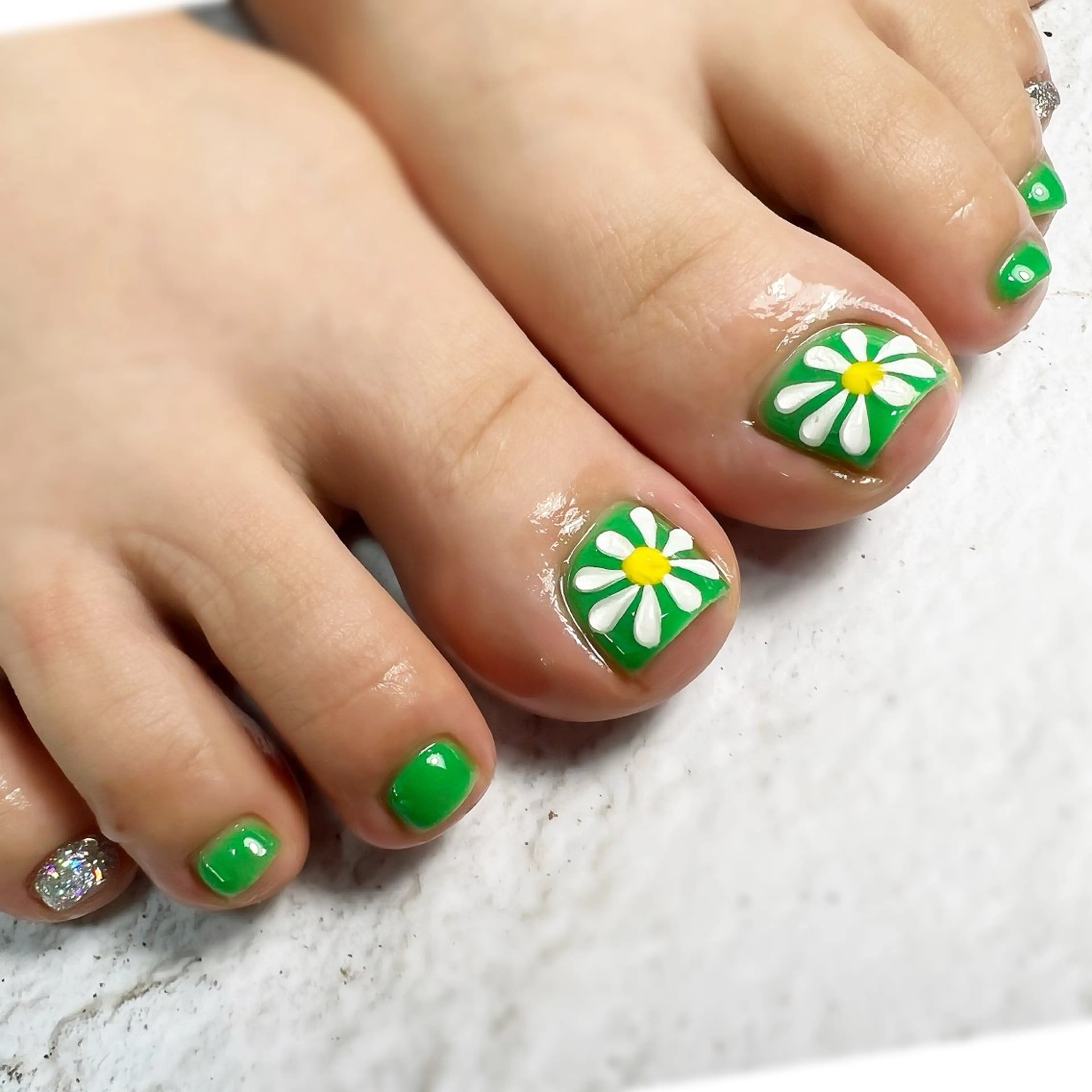 ネイル ハンドネイル フットネイル NAILsalon Laki(ラキ)のネイルデザイン