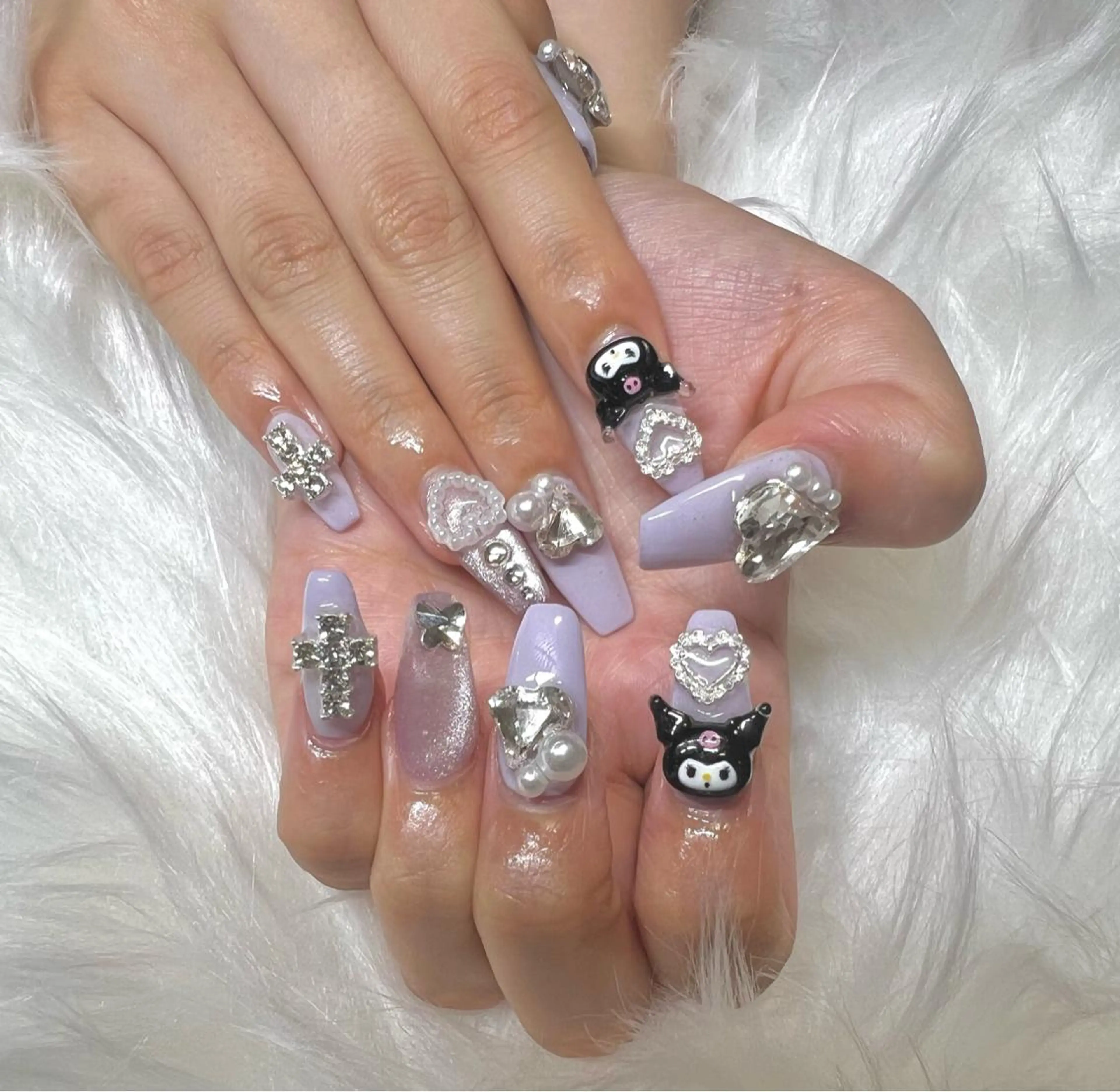 ネイル キラキラネイル ハンドネイル CHARME 〔RINA〕のネイルデザイン