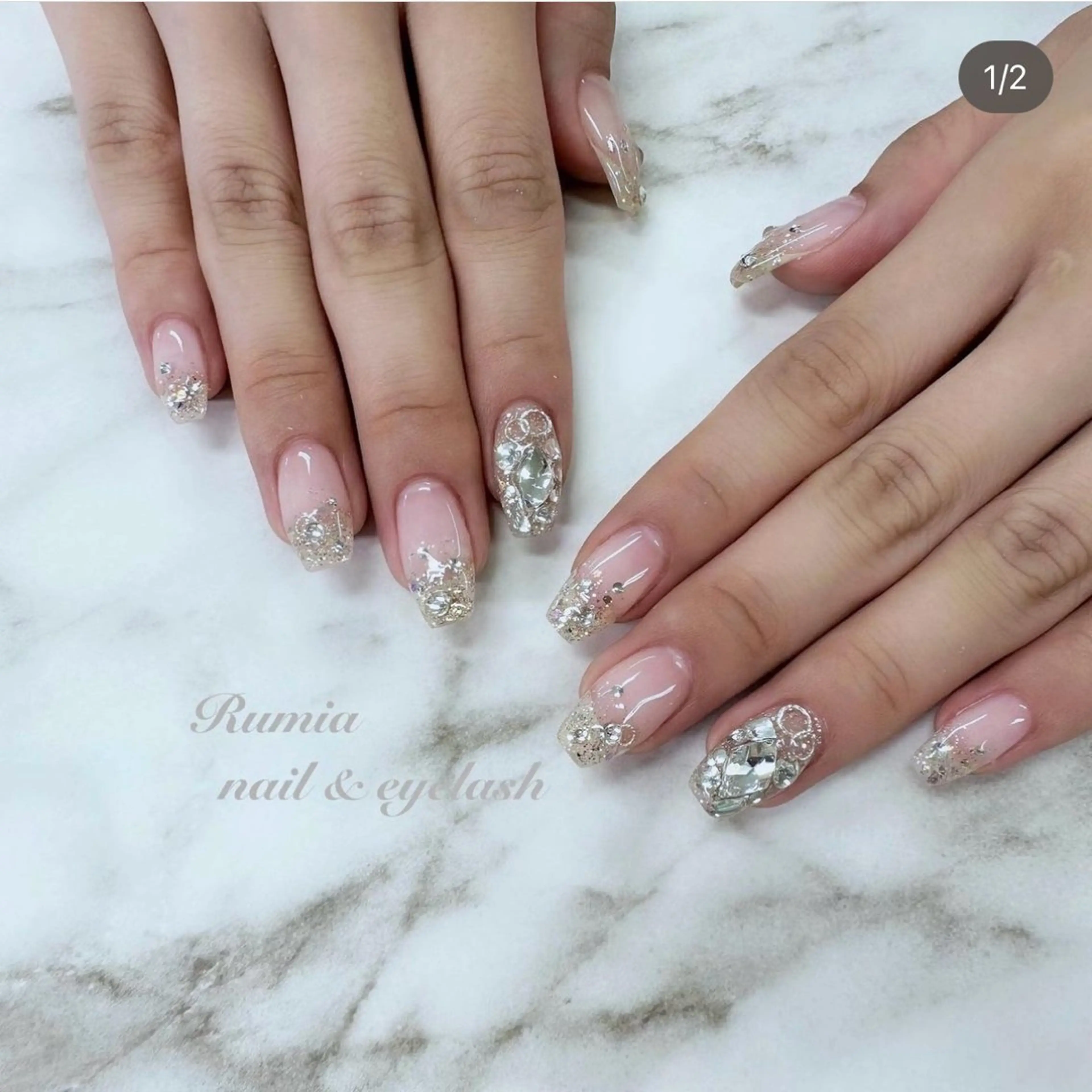 ネイル キラキラネイル ブライダルネイル Rumia Salonの眉毛・アイブロウイメージ