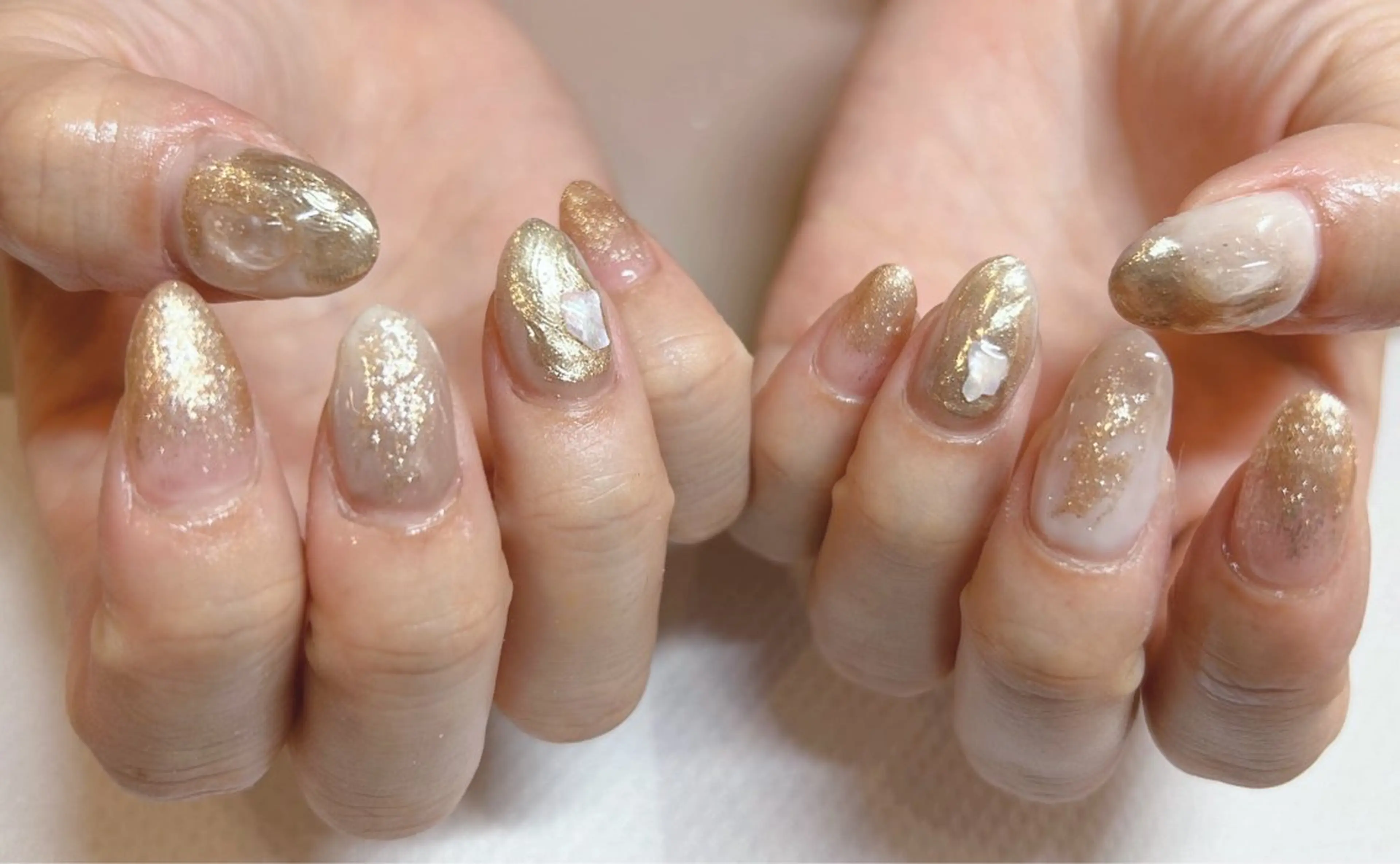 ネイル ニュアンスネイル ハンドネイル 室橋 舞のネイルデザイン