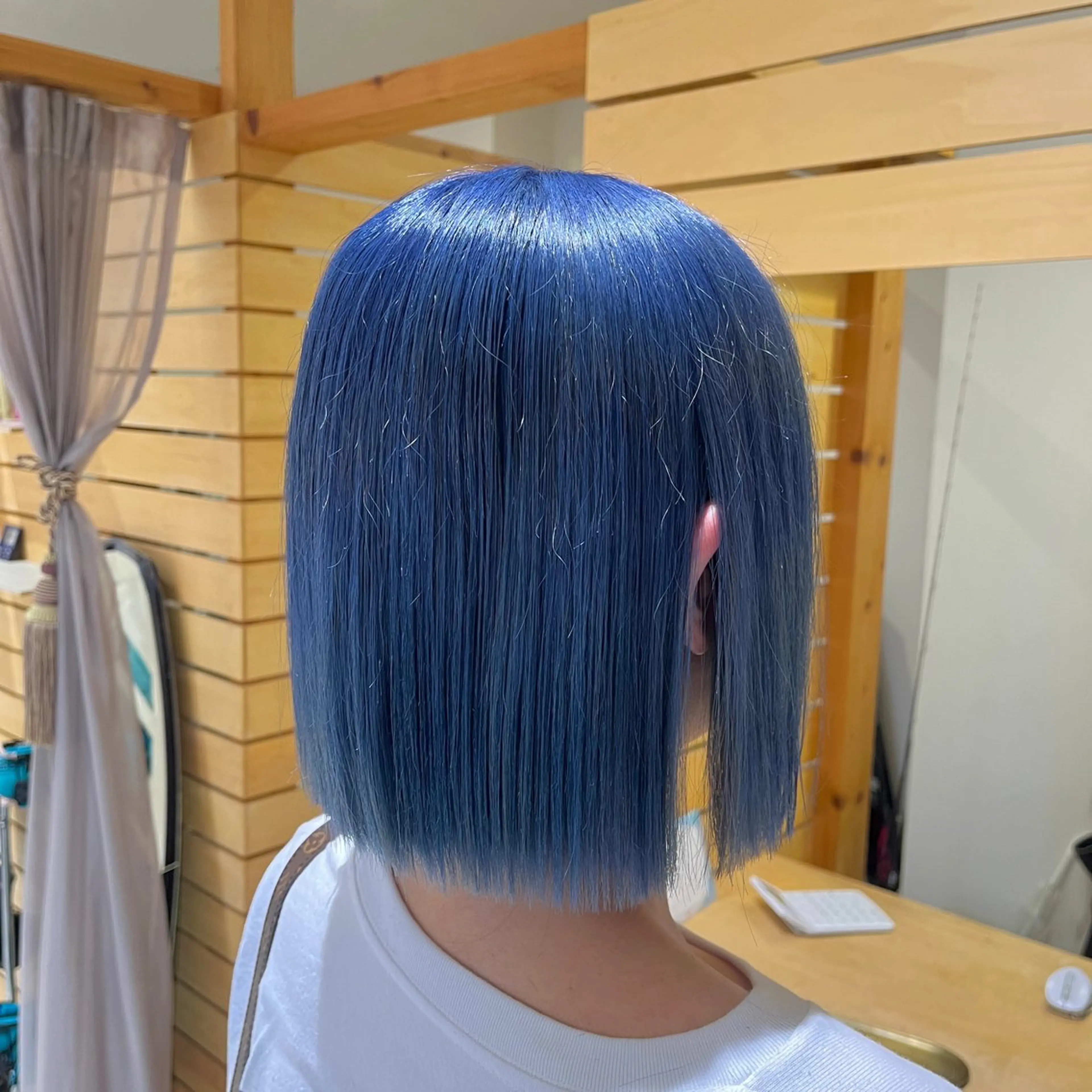 ミディアム カラー ブリーチ ヘアカラー トリートメント RUBEUS【ルベウス】所属・✨艶々カラー🎨 杉本賢人のヘアスタイル
