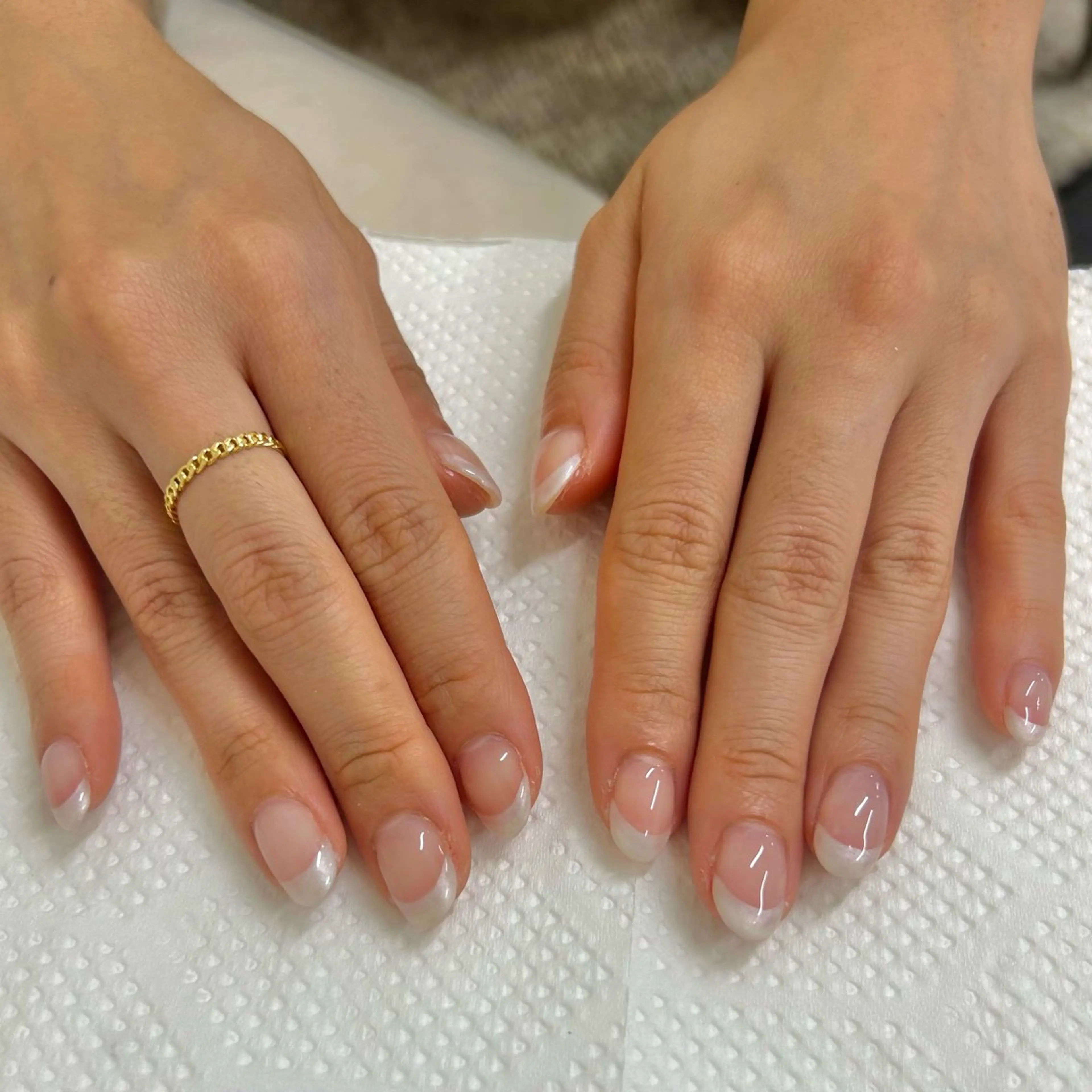 ネイル フレンチネイル ホワイト ハンドネイル 片倉 愛美のネイルデザイン