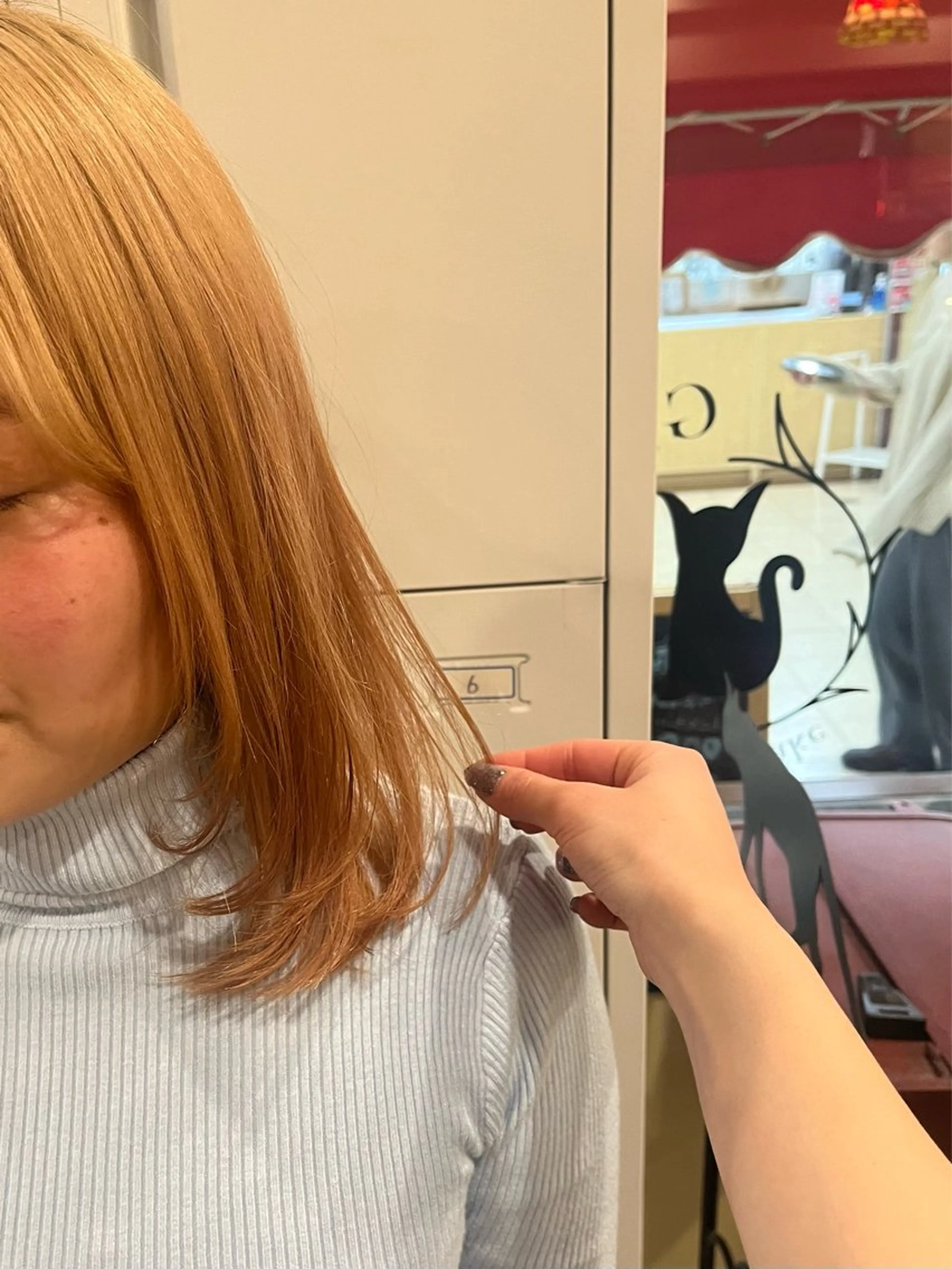 ミディアム レイヤーカット GALETTE UMEDA所属・森澤 叶実のヘアスタイル