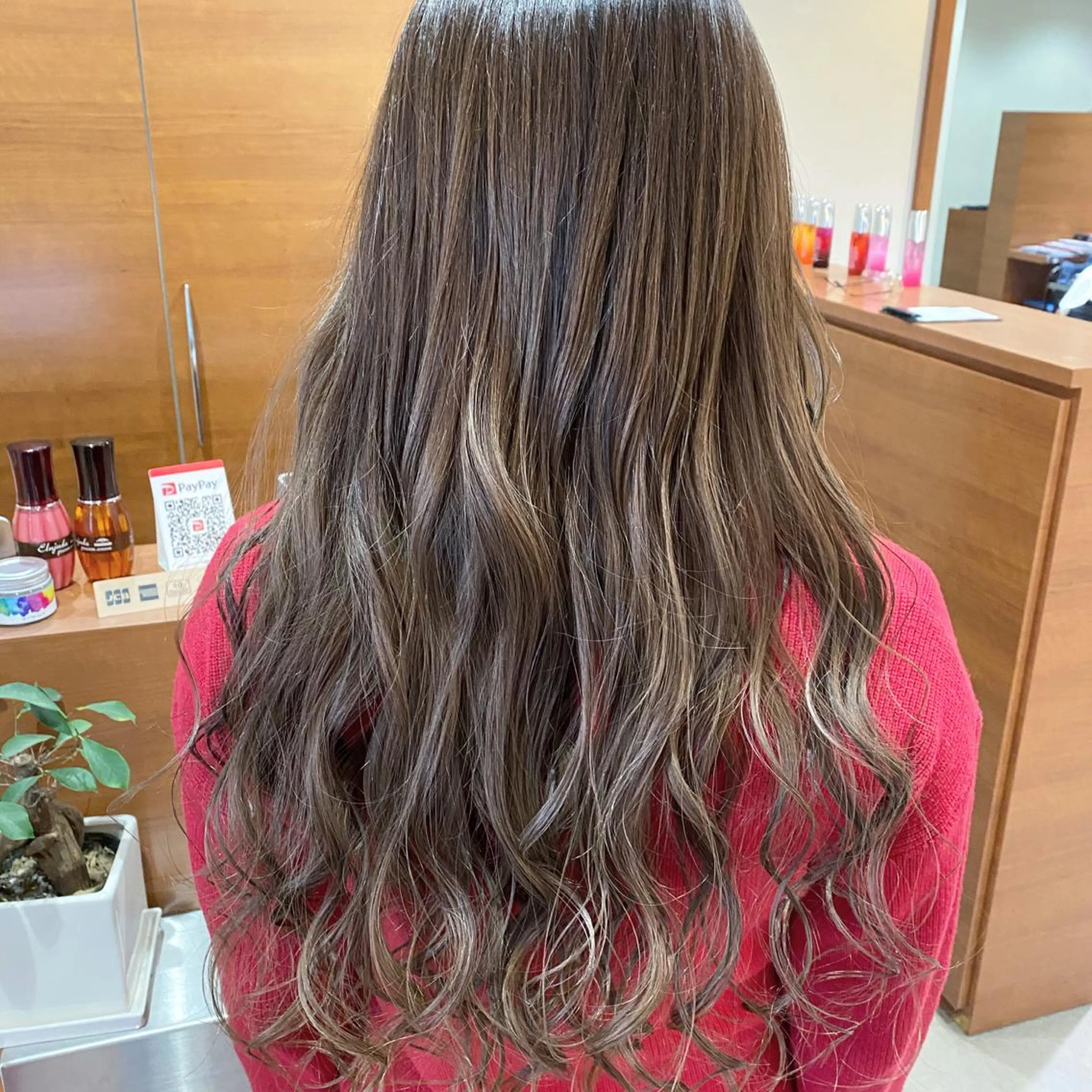 ロング ヘアカラー トリートメント 【PRIMAL】萩原 凌のヘアスタイル