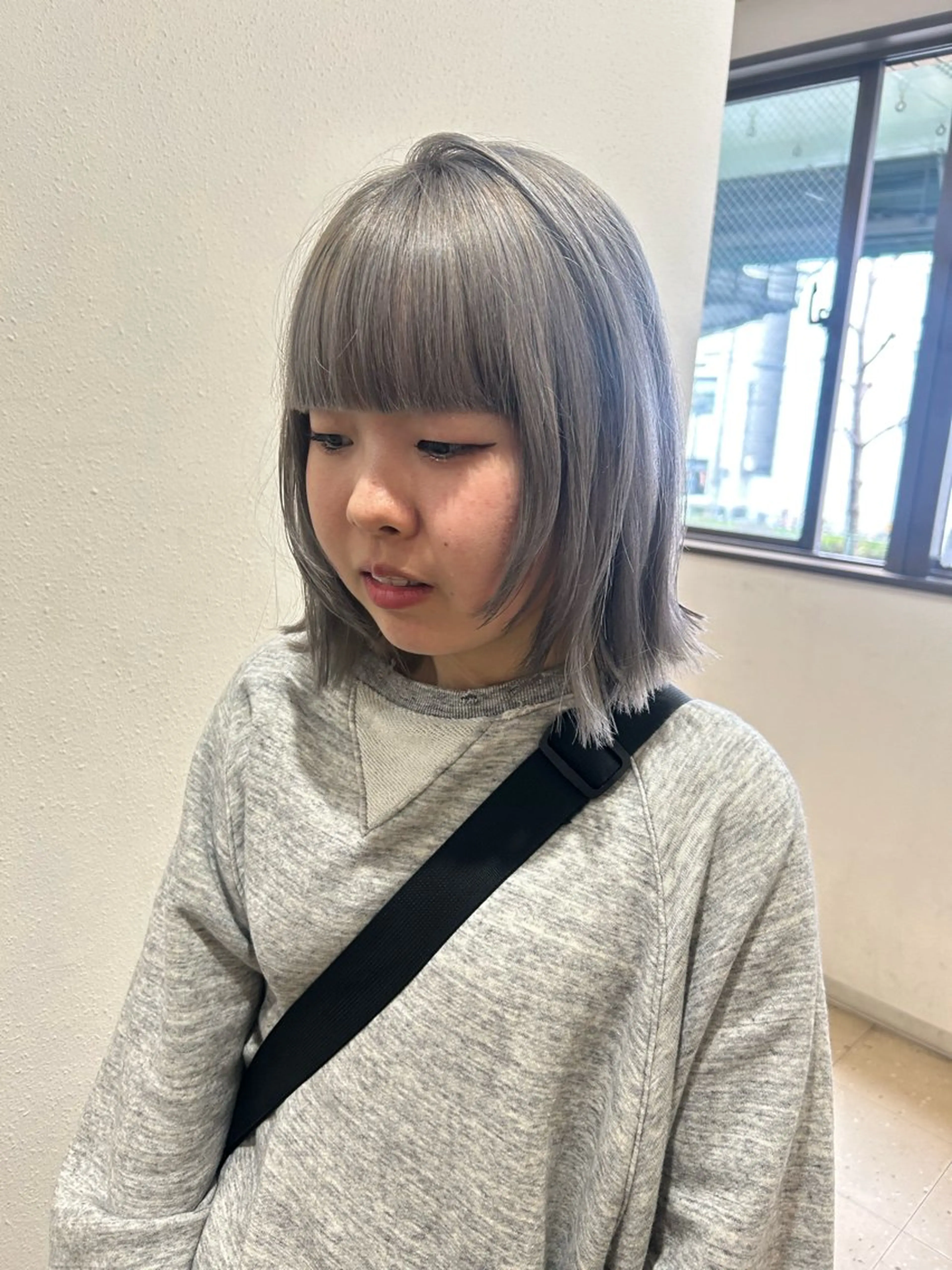 ミディアム カット ヘアカラー トリートメント ハイトーン/ブリーチ 🧁soraのヘアスタイル