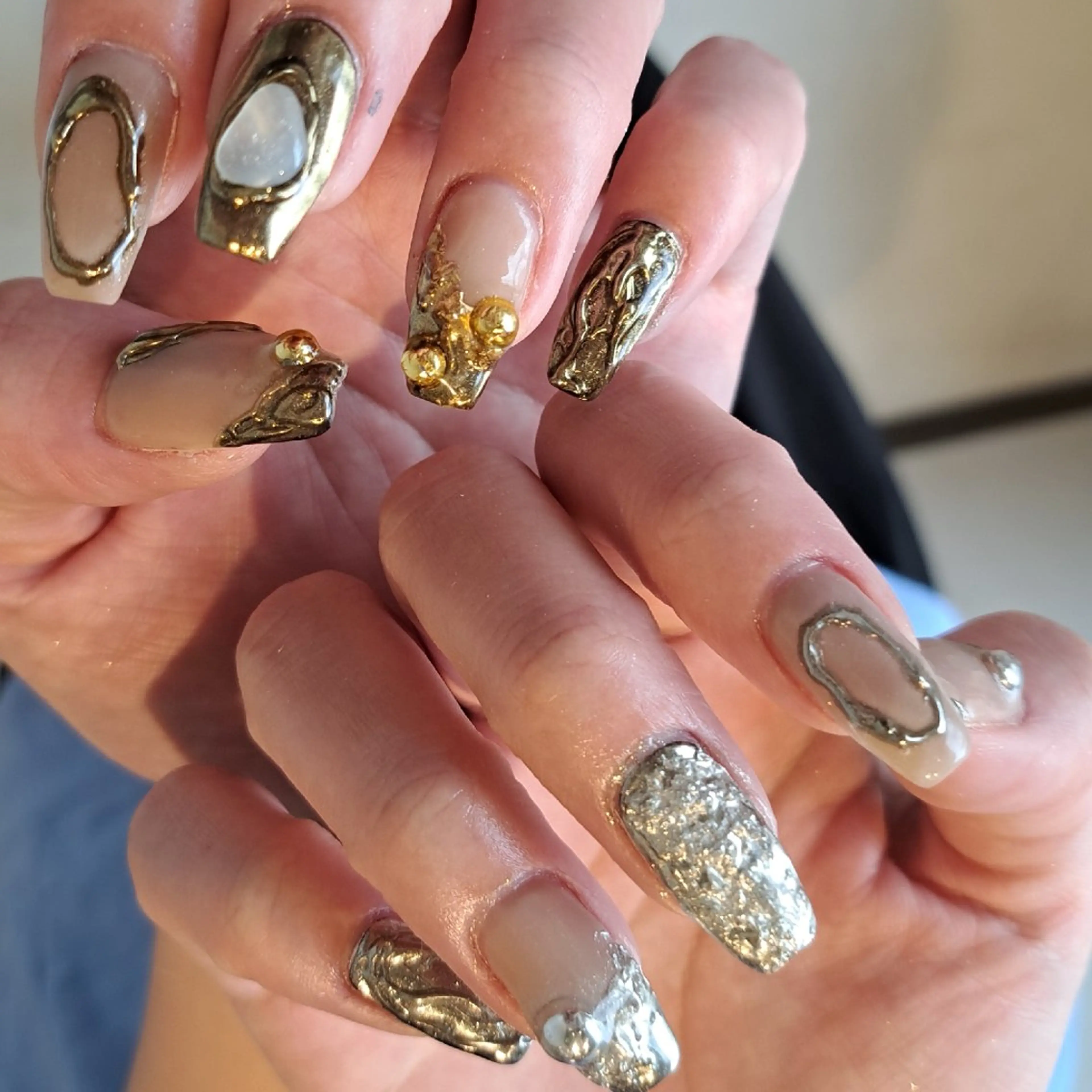 ネイル アートネイル ジェルネイル ミラーネイル 持ち込み ニュアンスネイル Nail mood /アートし放題のネイルデザイン