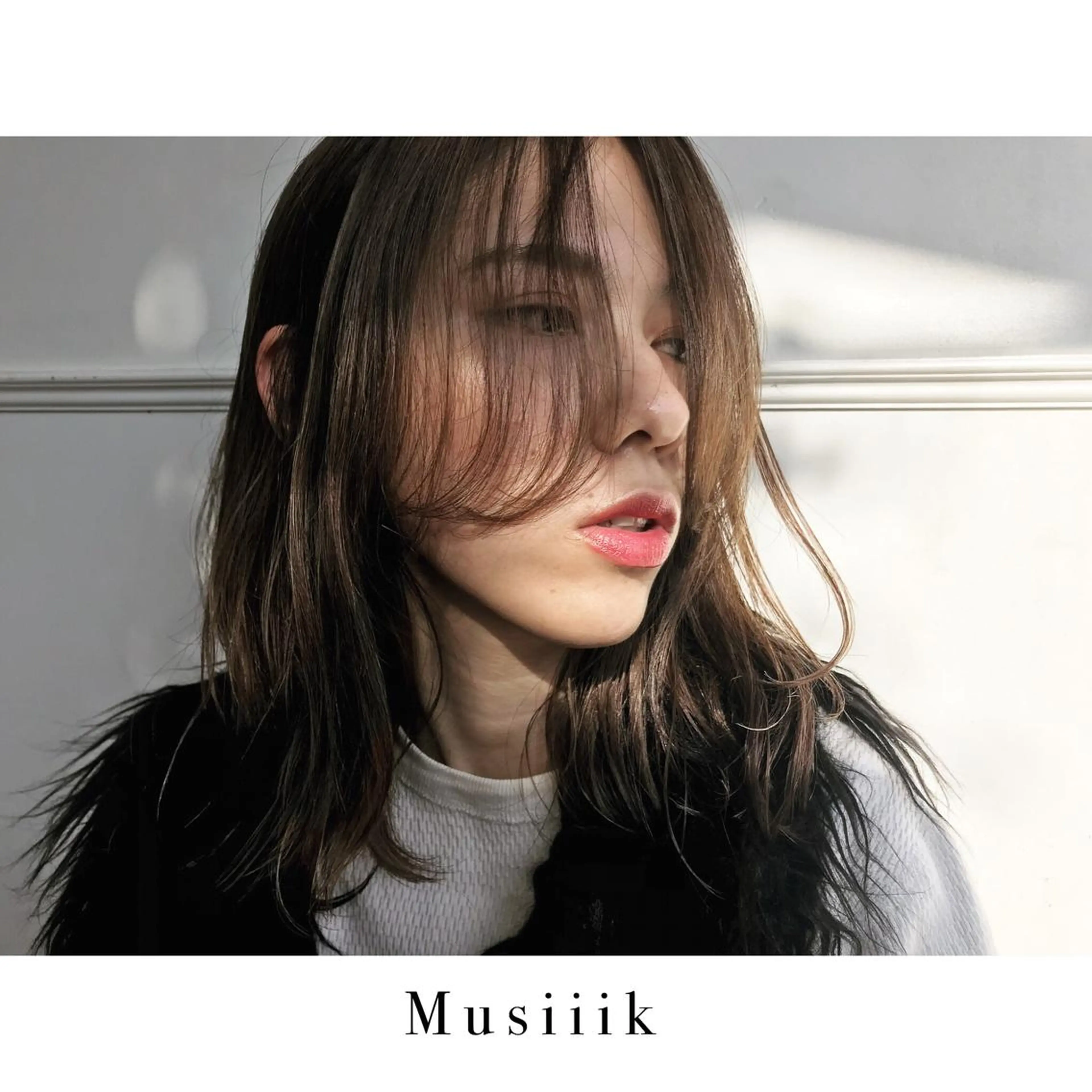 セミロング パーマ セミロングパーマ カット ヘアカラー Musiiik hairのヘアスタイル